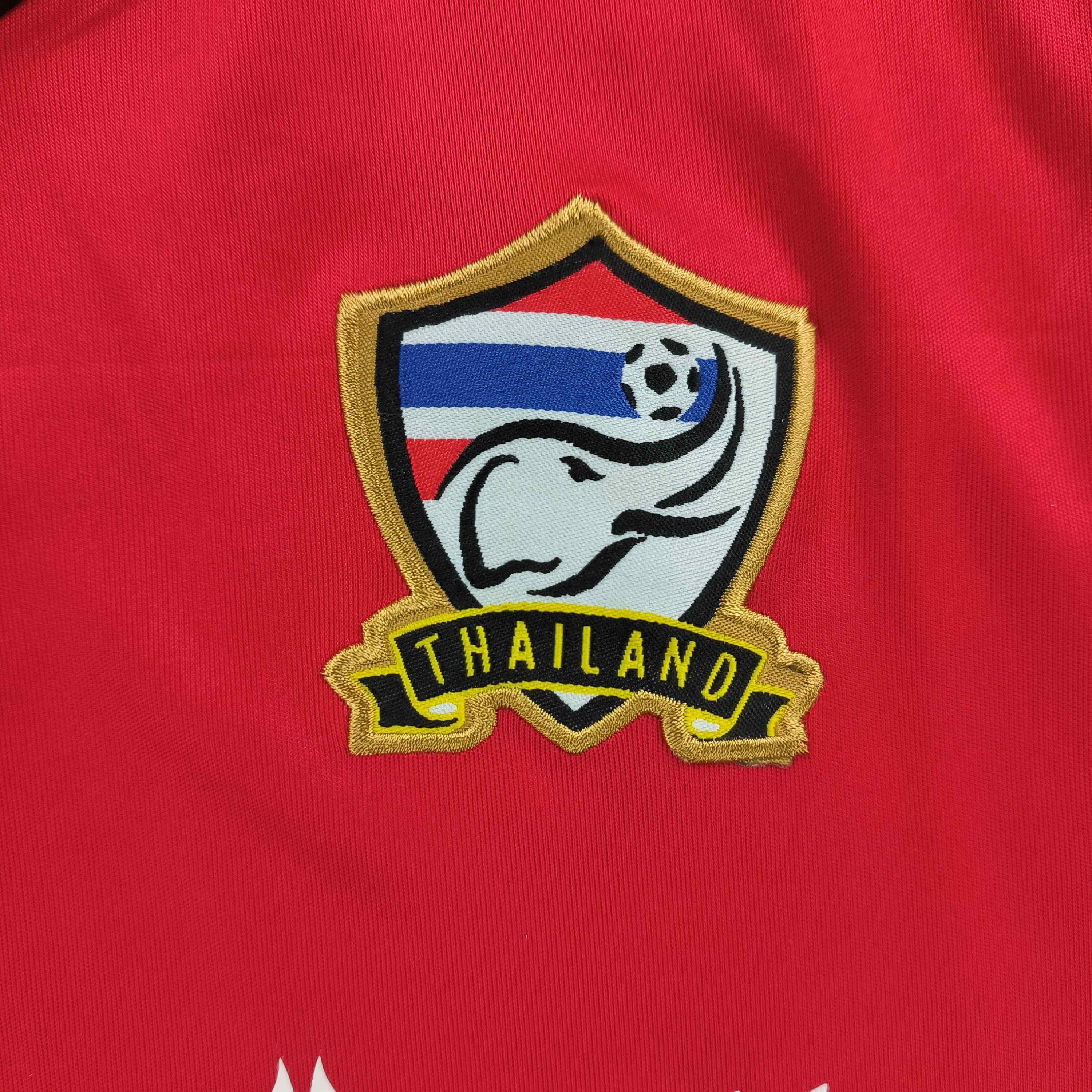 Other Thailand training football jersey size L Size US L / EU 52-54 / 3 - 4 Thumbnail
