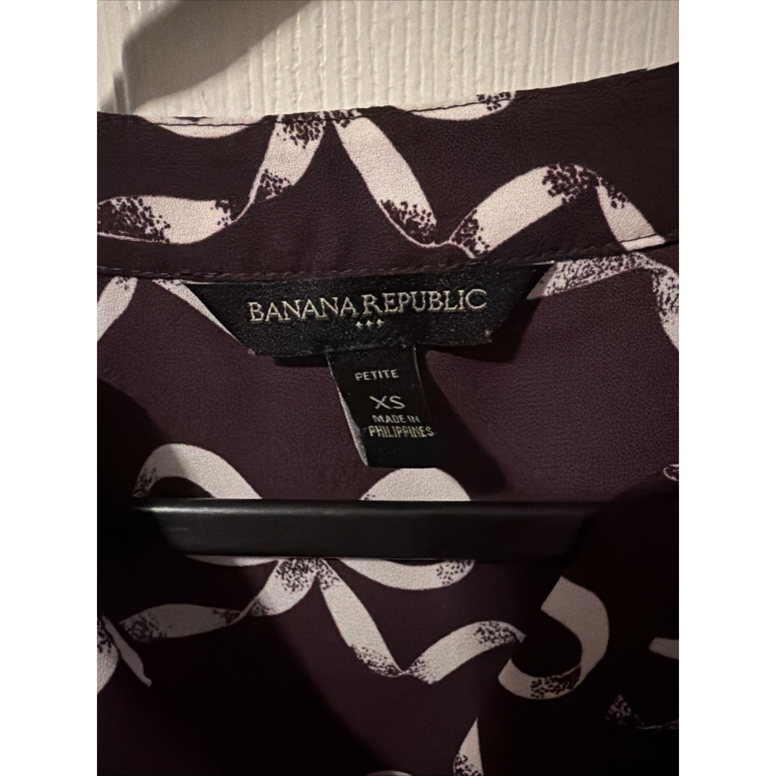 Banana Republic Banana Republic Women's Long Sleeve Blouse Maroon XS Size XS / US 0-2 / IT 36-38 - 10 Thumbnail