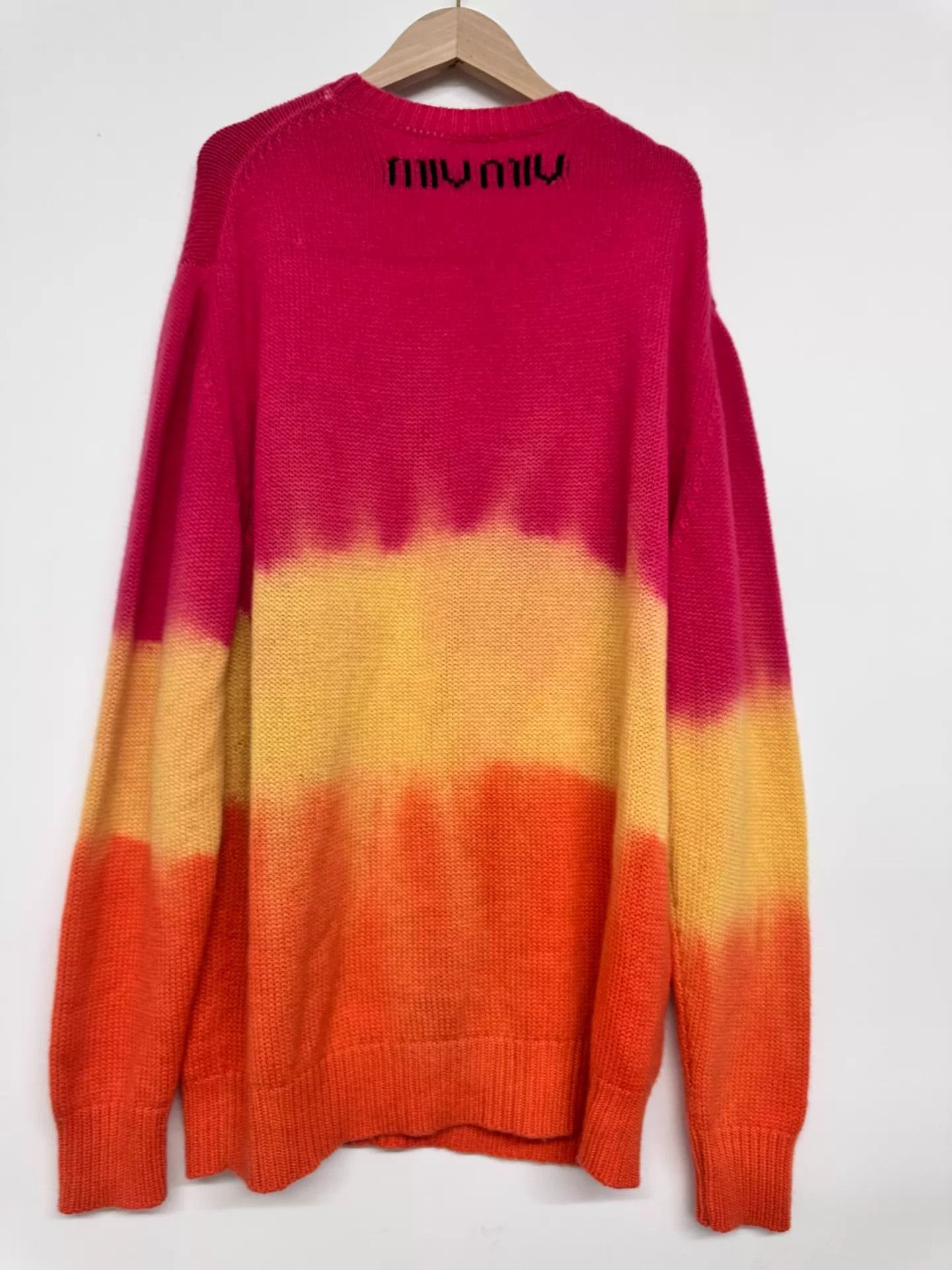 Miu Miu MIU MIU Women's 38 SWEATER Size XS / US 0-2 / IT 36-38 - 2 Thumbnail