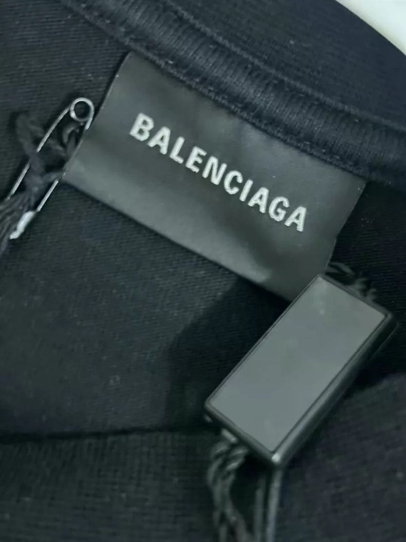 Balenciaga Balenciaga WFP Second Generation Food Short Sleeve Size US XS / EU 42 / 0 - 2 Thumbnail