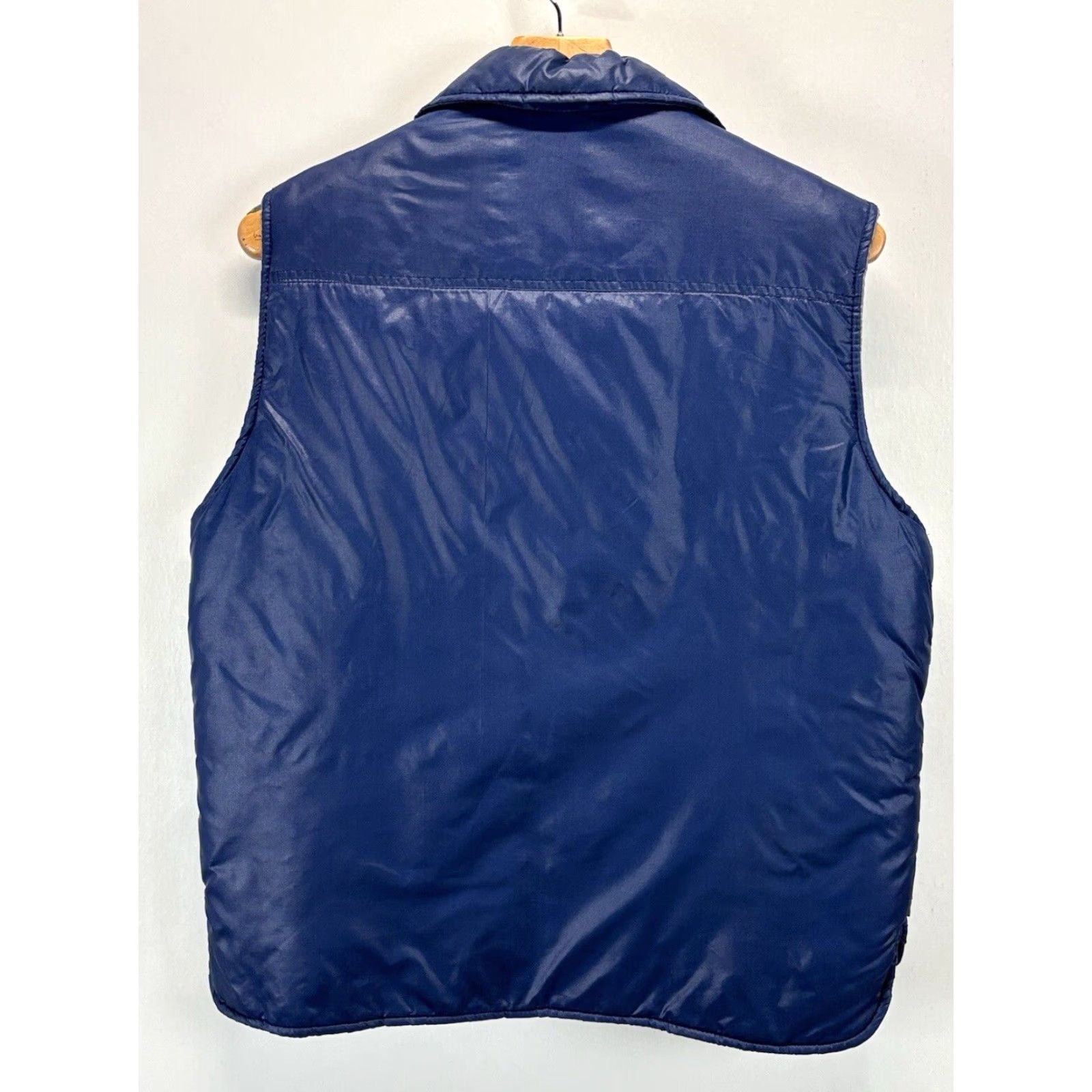 Vintage VINTAGE Alpine Ski Vest Blue Retro Puffer Vest Mens Medium Snap Closure Nylon Size US M / EU 48-50 / 2 - 3 Thumbnail