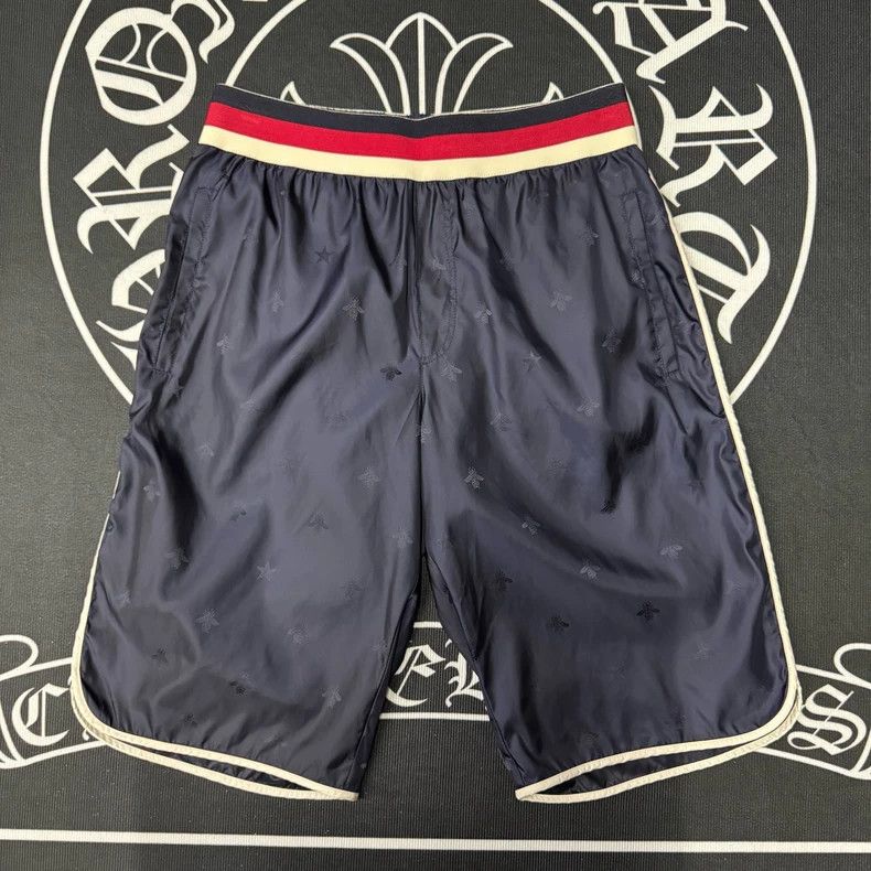 Gucci Gucci Blue Bee Print Casual Shorts-yf Size US 32 / EU 48 - 1 Thumbnail