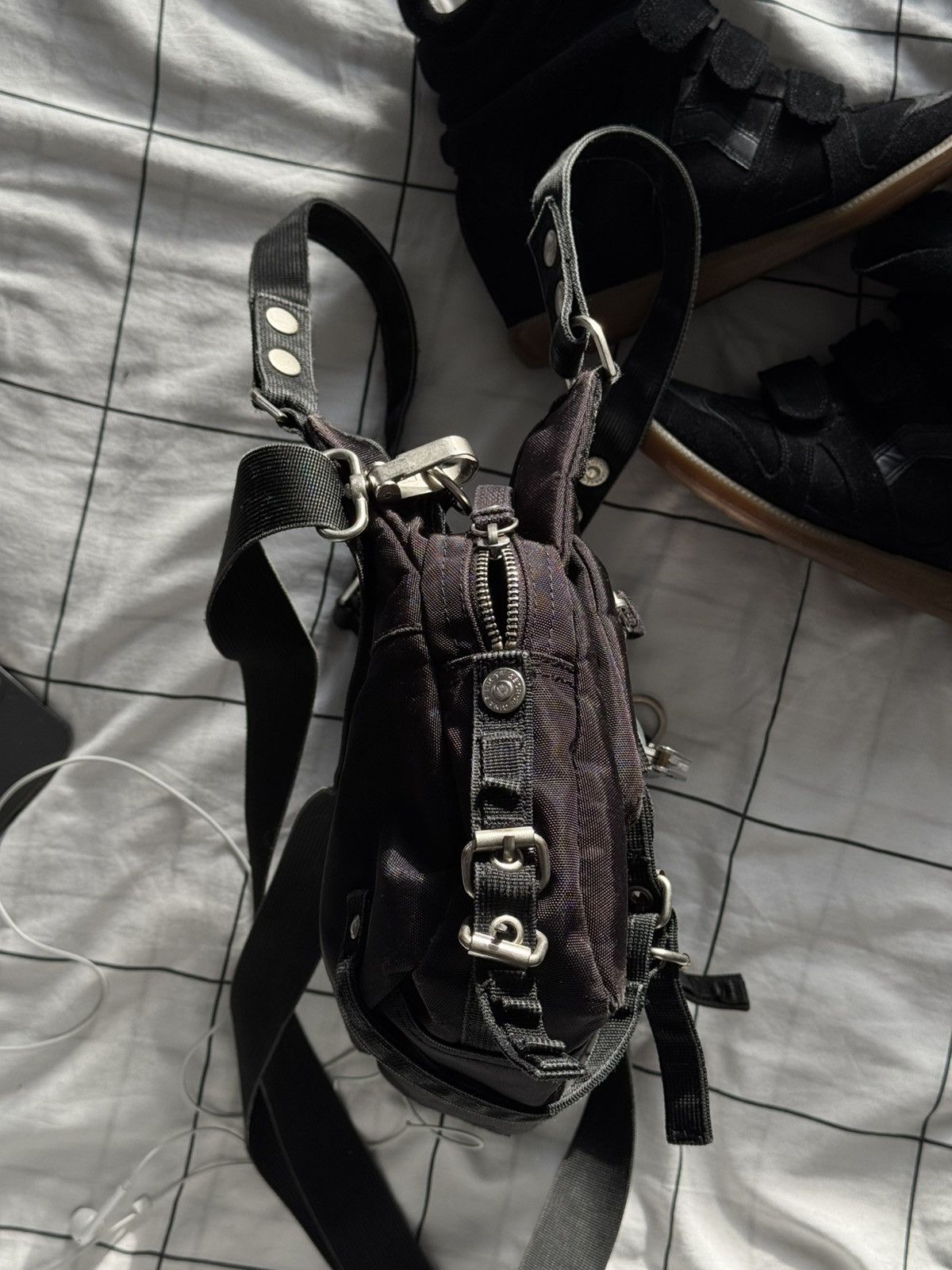 George Gina & Lucy Very Rare George Gina & lucy Y2k Alyx Bag Crossbody Handbag Size ONE SIZE - 14 Thumbnail