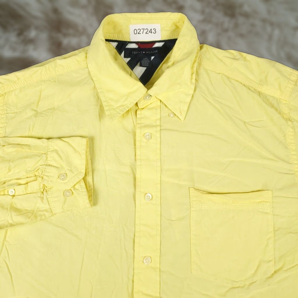 Tommy Hilfiger Tommy Hilfiger Shirt Mens Large Yellow Button-Up Long Sleeve Casual Solid Pattern Button-Up Details: Logo, Pockets, Regular Fit Womens? No. Size US L / EU 52-54 / 3 - 1 Thumbnail