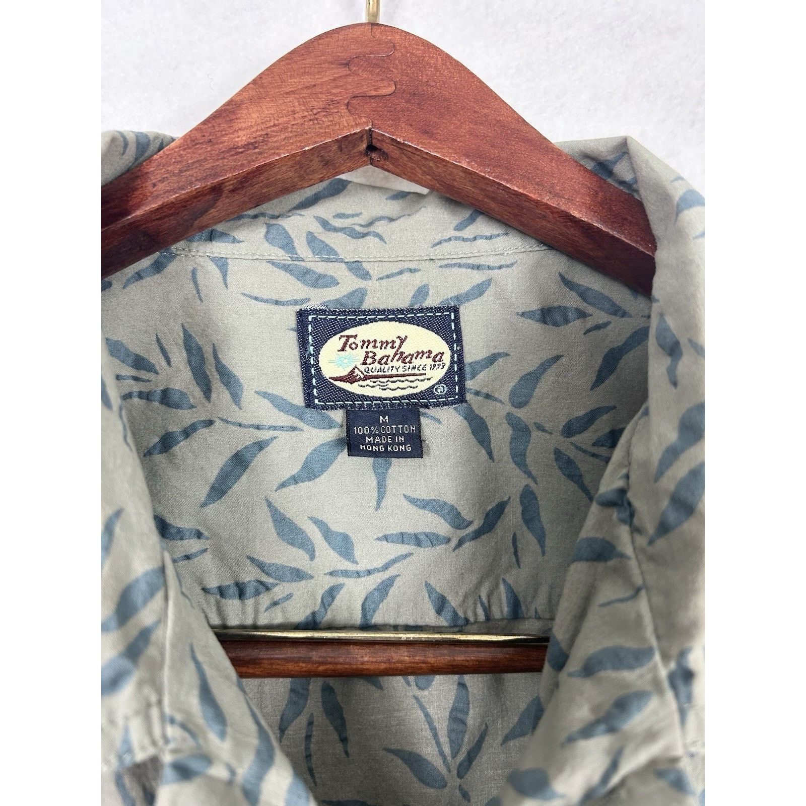 Tommy Bahama VTG Tommy Bahama Leaf Print Hawaiian Shirt M Hong Kong Size US M / EU 48-50 / 2 - 2 Thumbnail
