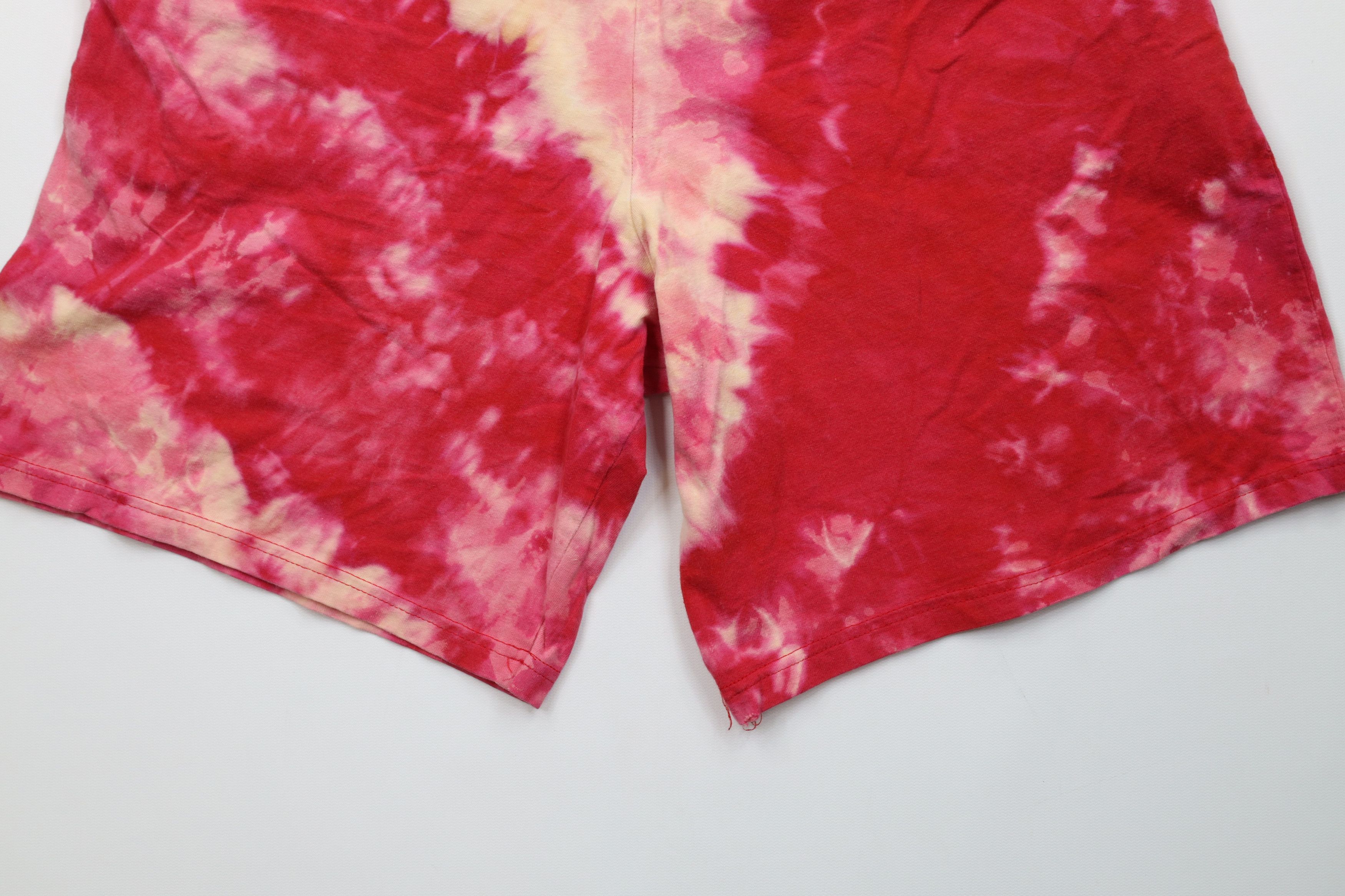 Vintage Vintage Y2K Streetwear Acid Wash Above Knee Shorts Red Size US 32 / EU 48 - 4 Thumbnail