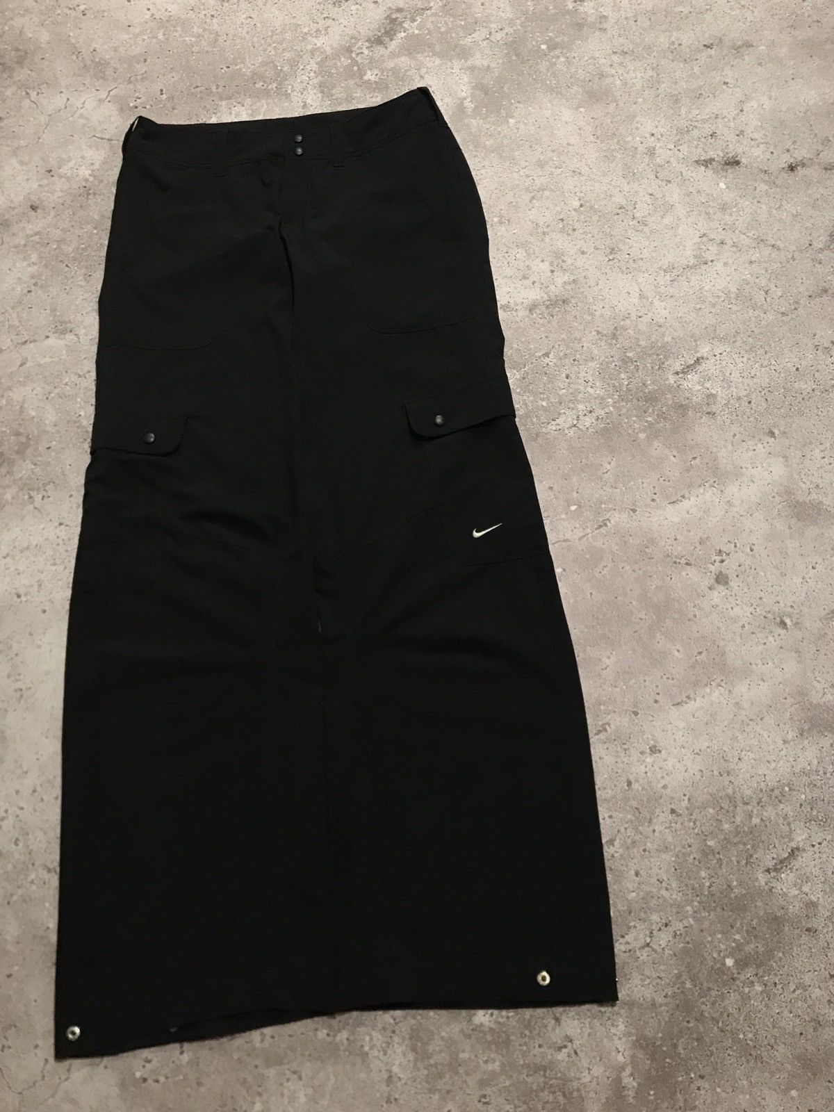 Nike × Vintage Vintage Nike Cargo Track Pants FitDry Embroiled Swoosh Black Size 28" / US 6 / IT 42 - 2 Thumbnail