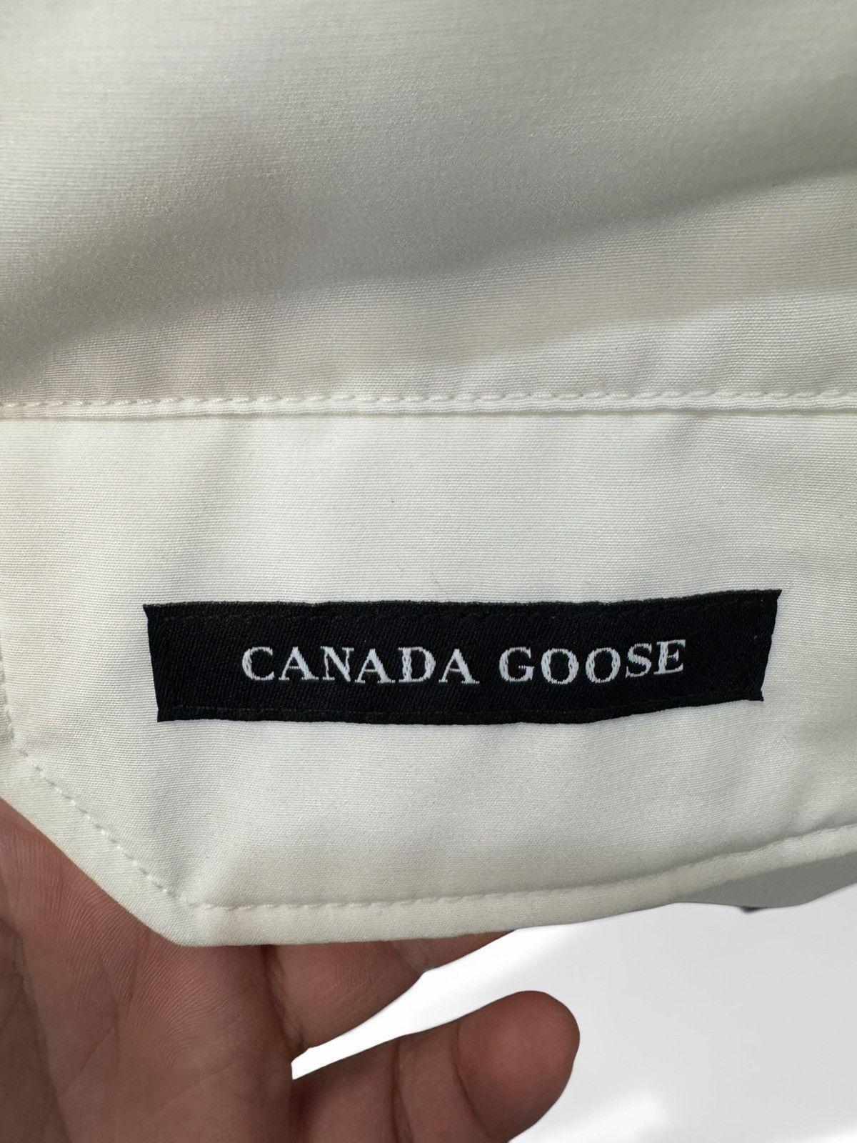 Canada Goose Canada Goose White Bomber Jacket Size US XL / EU 56 / 4 - 4 Thumbnail