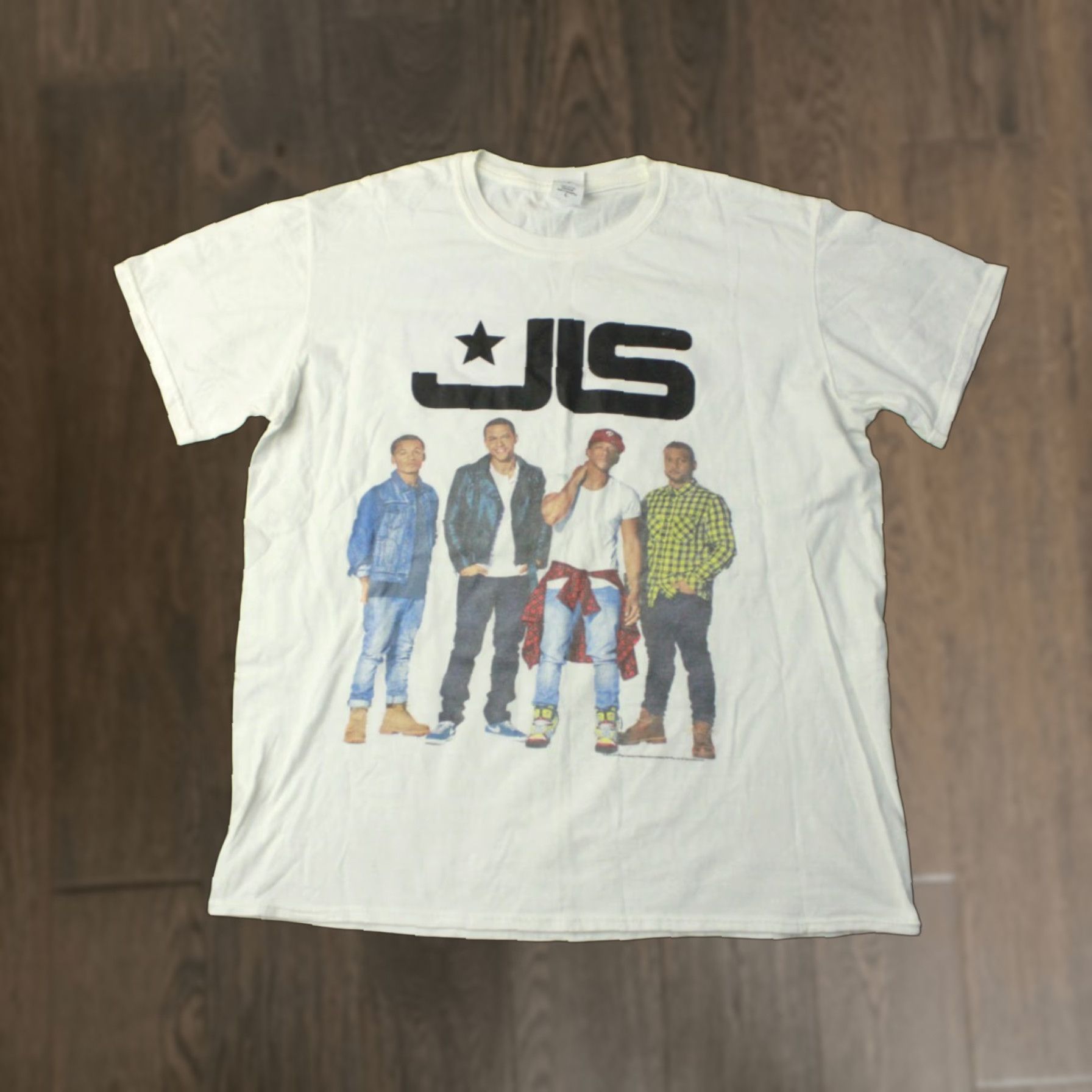 Gildan JLS World Tour 2013 Shirt Men L White Gildan Original Size L Large Size US L / EU 52-54 / 3 - 1 Thumbnail