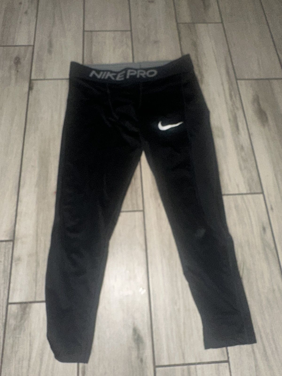 Nike Men’s used Nike Pro size L large black 3/4 leggings Size US 32 / EU 48 - 1 Thumbnail