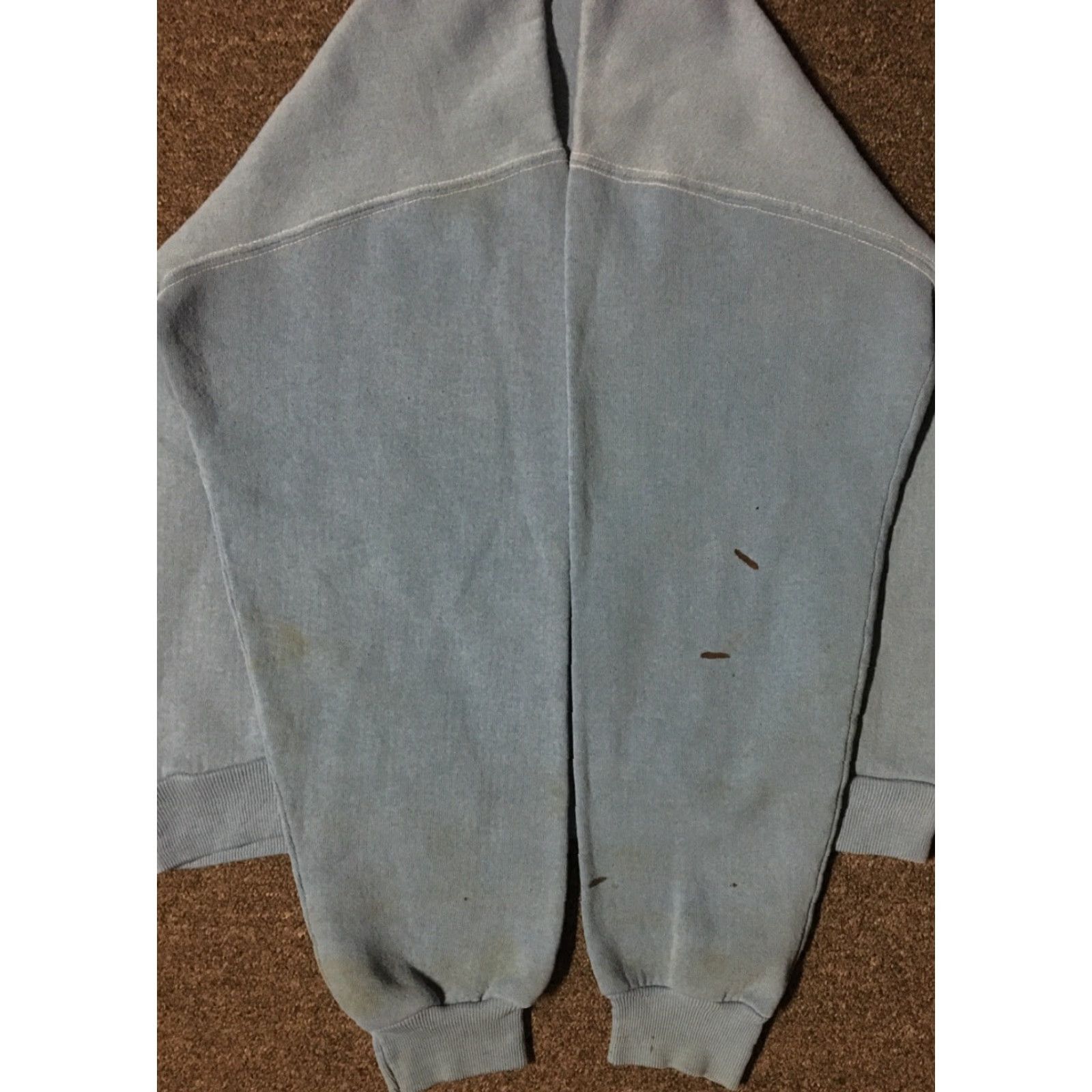 Vintage VINTAGE American Vintage Sweatshirt S Blue Distressed 80s 90s Faded Paint Nike? Size US S / EU 44-46 / 1 - 7 Thumbnail