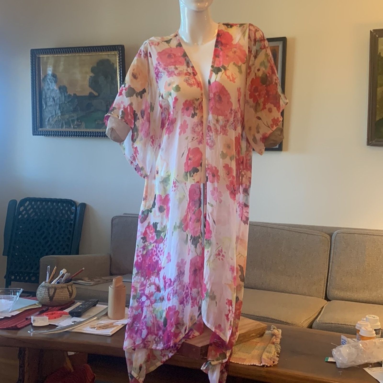 Betsey Johnson Betsey Johnson sheer floral kimono robe wrap coverup Size ONE SIZE - 2 Thumbnail