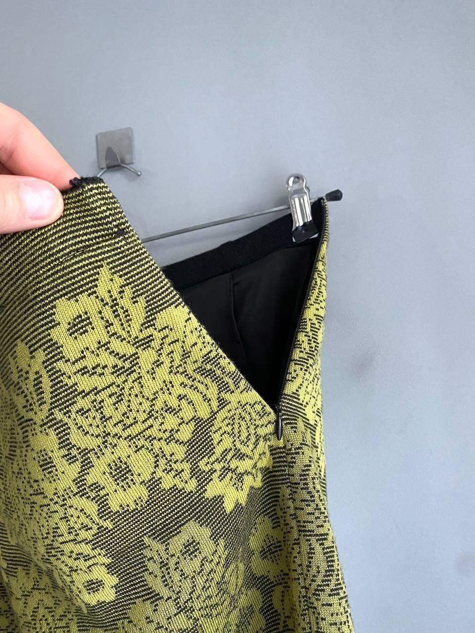 Designer × Vintage Oleana Silk/Merino Wool Knit Skirt Floral Print Size S Size 30" / US 8 / IT 44 - 11 Thumbnail