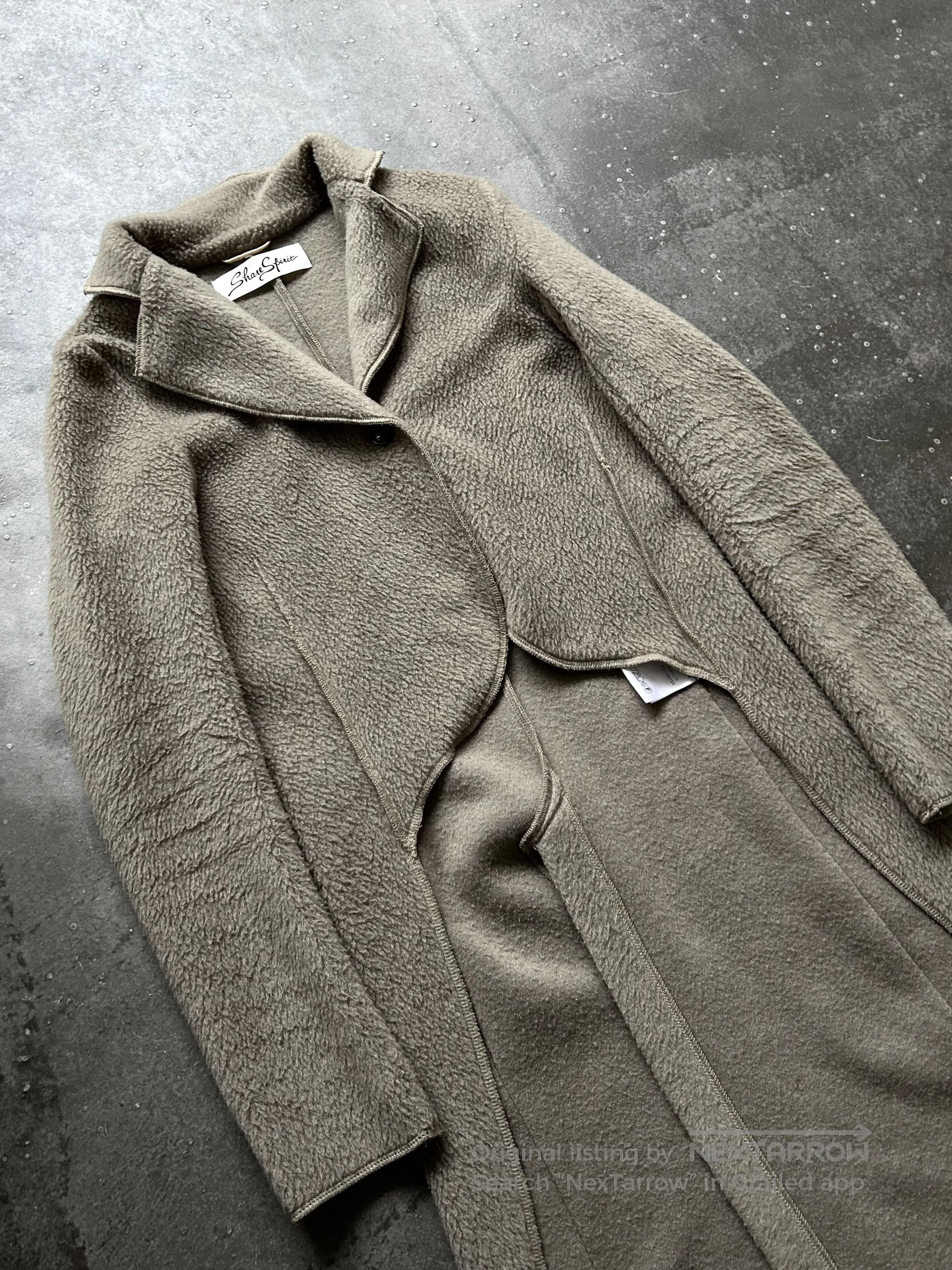 Share Spirit Homme Share Spirit Early Woolen Trailing Cardigan. Size US M / EU 48-50 / 2 - 6 Thumbnail