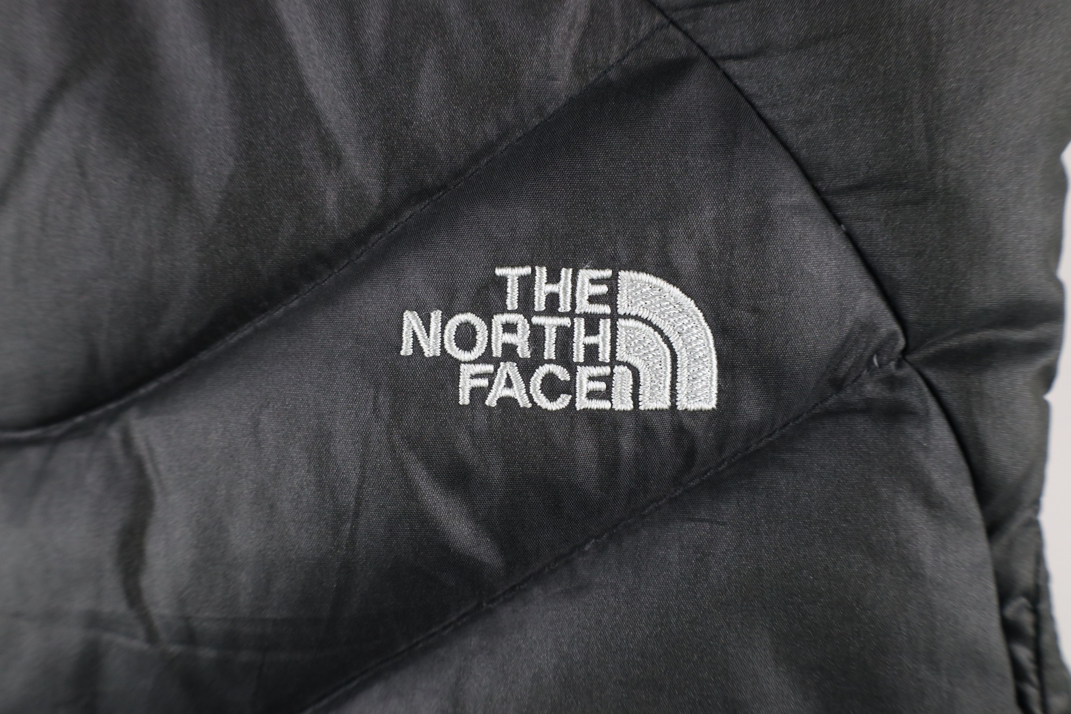 The North Face × Vintage The North Face Spell 550 Duck Down Fill Puffer Vest Jacket Size M / US 6-8 / IT 42-44 - 11 Thumbnail