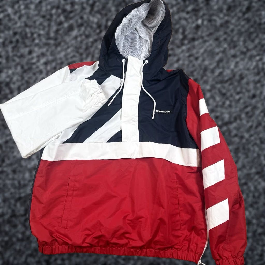 Members Only Members Only Windbreaker Jacket Mens Large Zip USA Flag Jaguar Snake Multicolor Lion Bird USA Flag theme Mens L Jacket Windbreaker Nylon Zip Closure Size US L / EU 52-54 / 3 - 1 Thumbnail