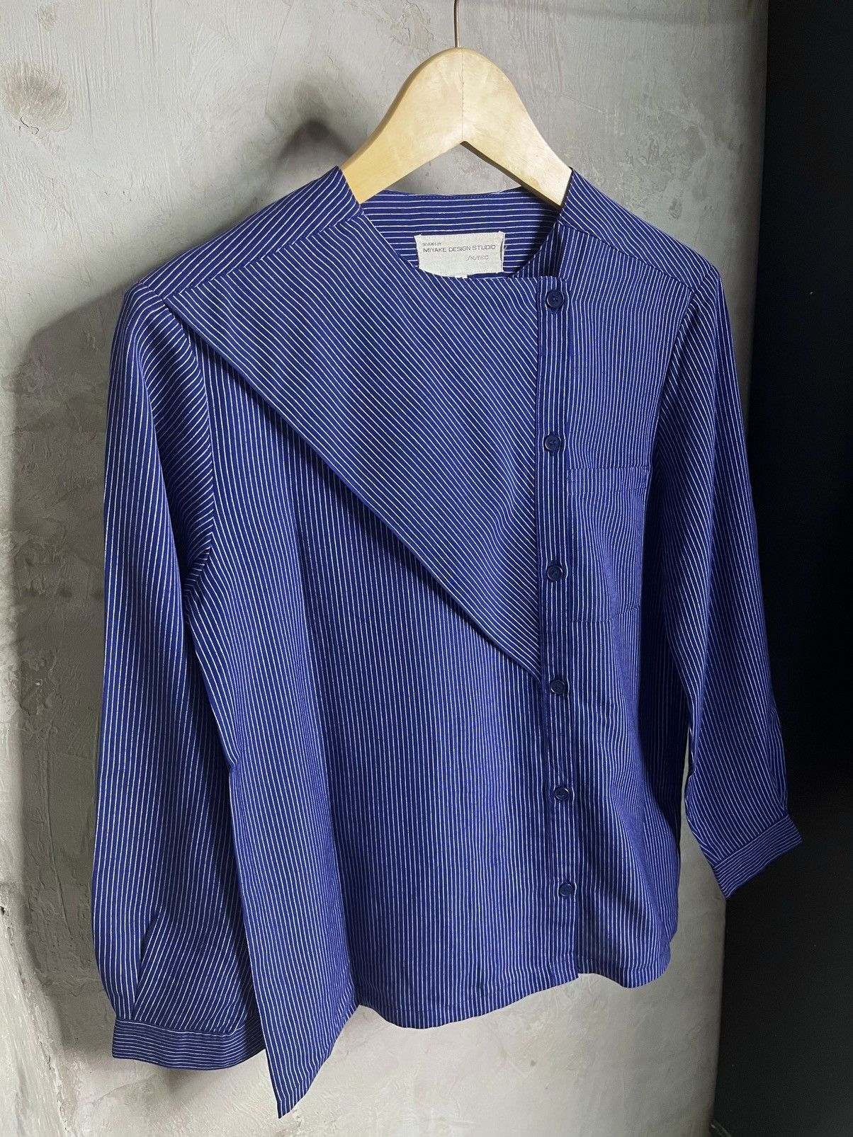 Issey Miyake Vintage 90s Issey Miyake Design Shisedo Japan Shirts Size M / US 6-8 / IT 42-44 - 3 Thumbnail
