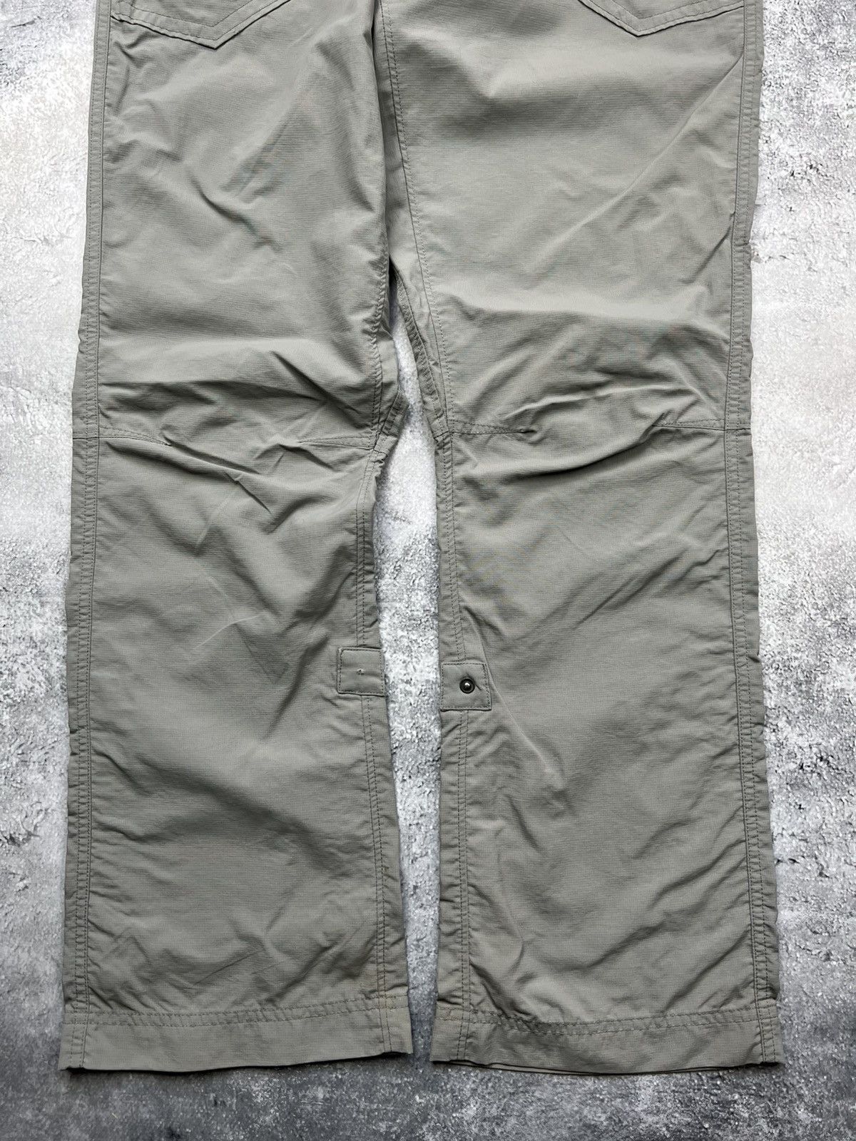 The North Face The North Face Grey Tracking Pants Gorpcore Size 26" / US 2 / IT 38 - 3 Thumbnail