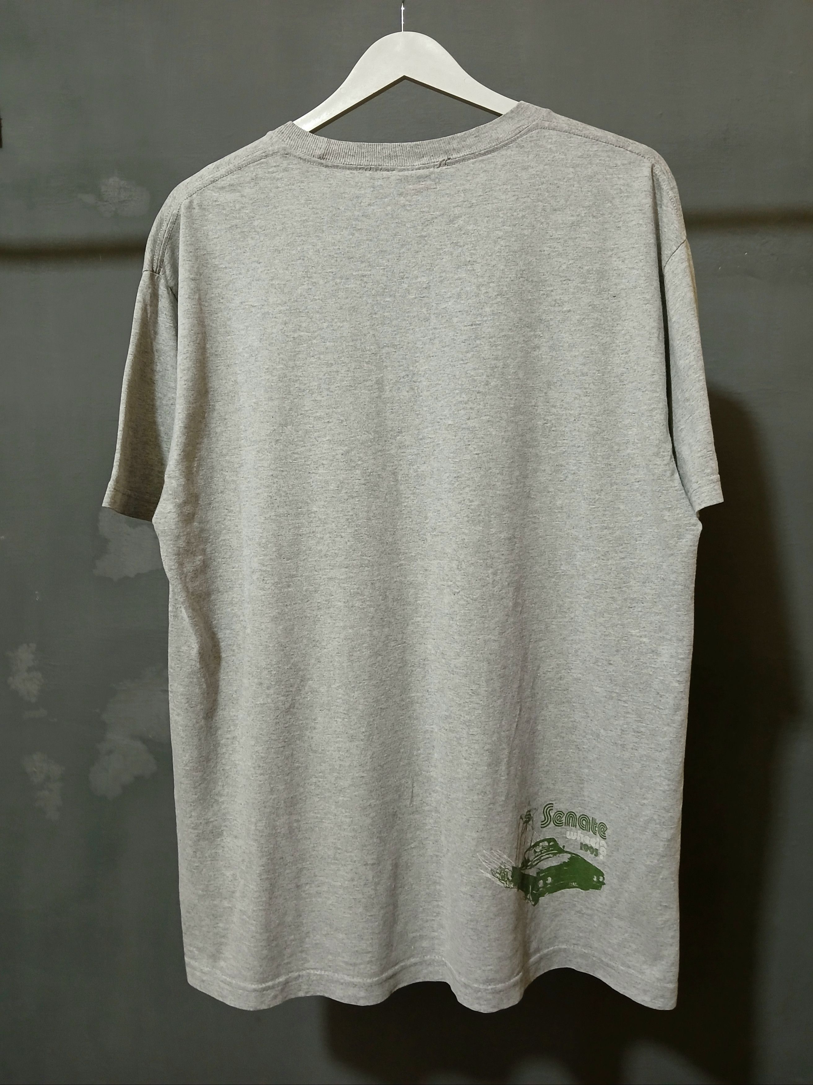 Vintage T-shirt Senate Skateboard 90s Retro Car Graffiti Size US L / EU 52-54 / 3 - 7 Thumbnail