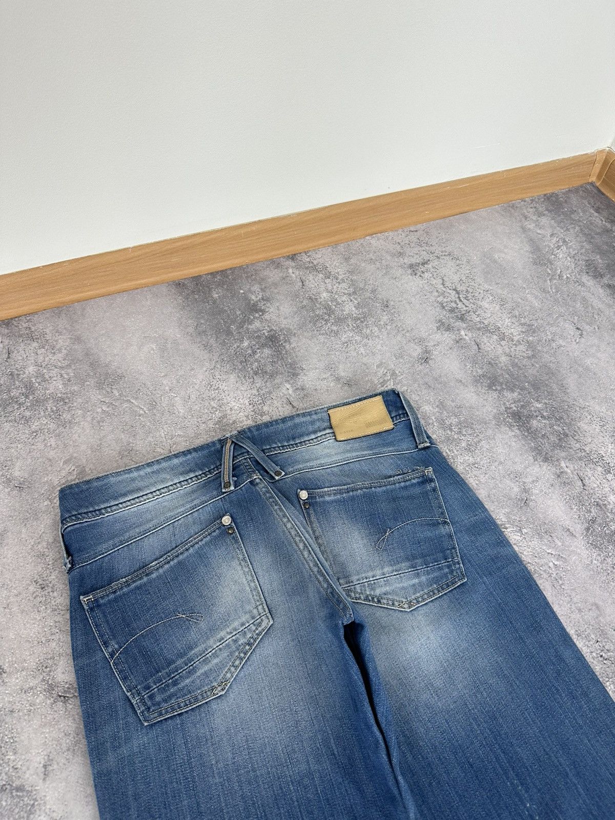G-Star Vintage G-Star Y2K Washed Denim Faded Baggy Bootcut Jeans Size US 32 / EU 48 - 10 Thumbnail