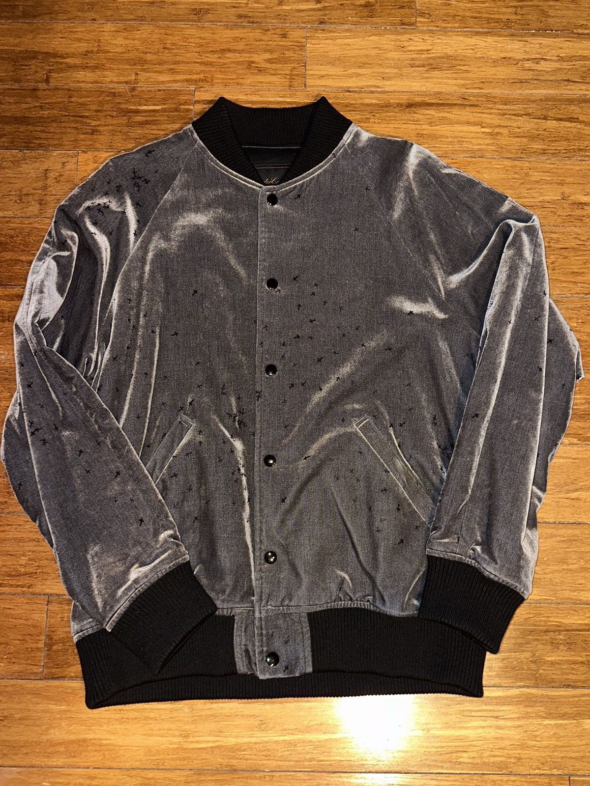 Undercover 2002 undercover withes cell division velvet cross bomber Size US L / EU 52-54 / 3 - 1 Thumbnail
