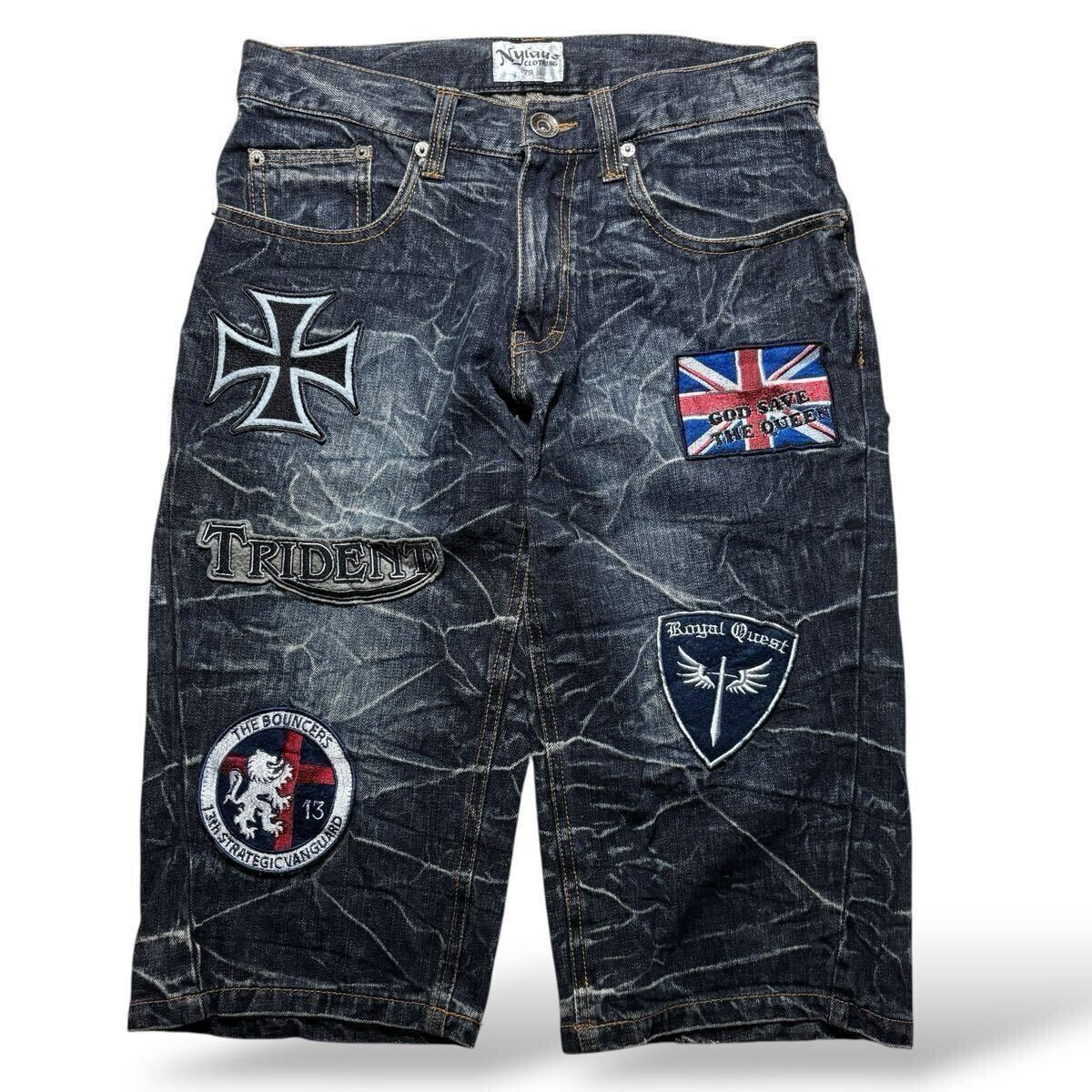 Japanese Brand VINTAGE Y2K JAPANESE PUNK DENIM SHORTS WITH BADGES Size US 30 / EU 46 - 1 Thumbnail