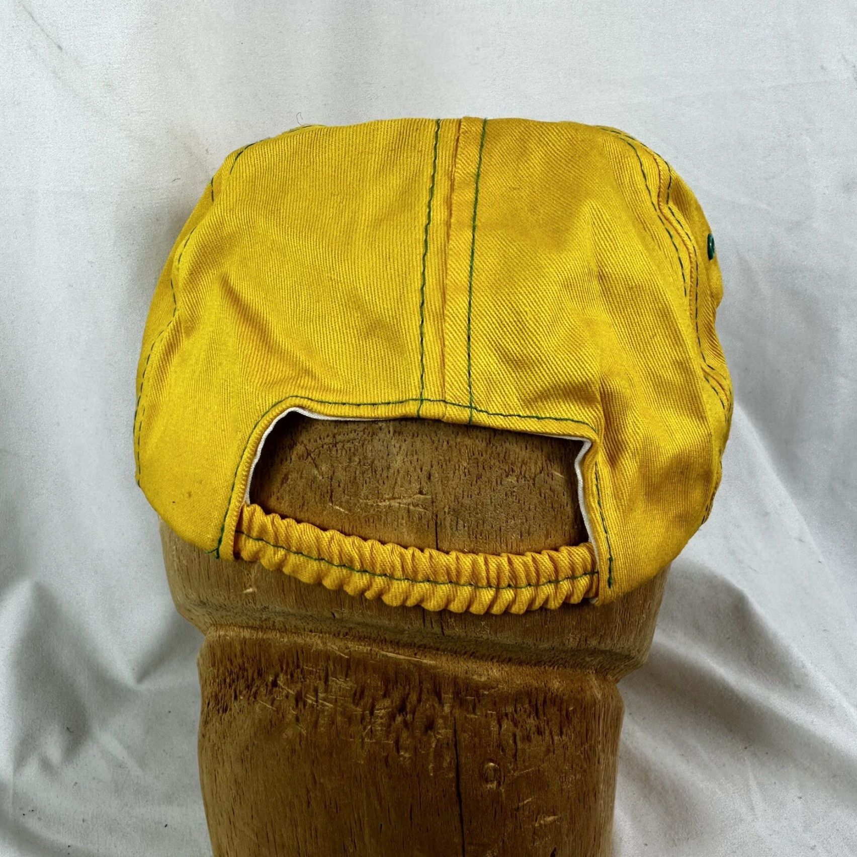 Vintage **VINTAGE 1980s FRENCH RACING CAP HAT** User: VINTAGE 1980s FRENCH RACING CAP HAT Size ONE SIZE - 4 Thumbnail