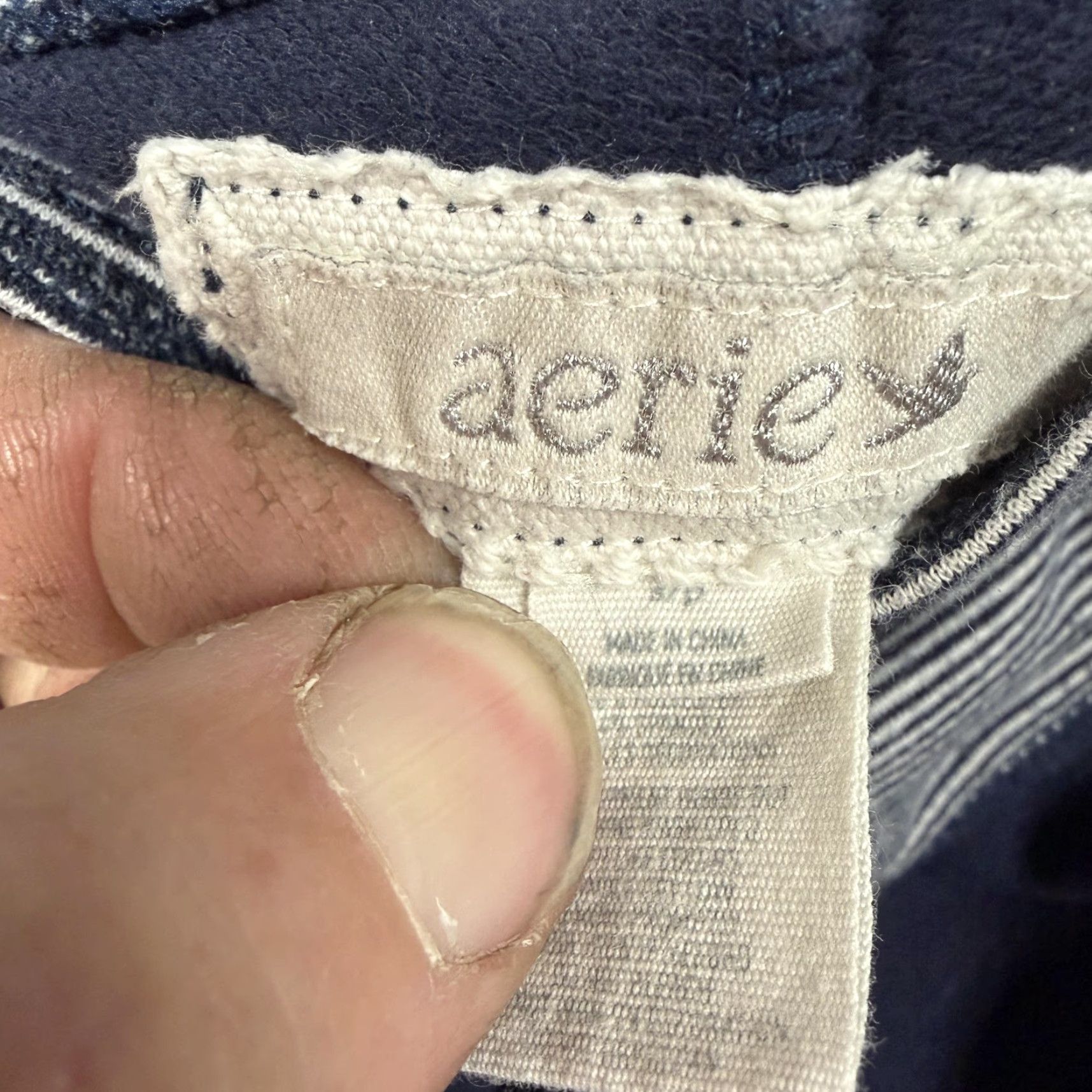 Vintage Aerie Blue Pants S Women Foldover Yoga Lounge Crop Sweatpants 06 Logo Y2K Retro Sporty Size 28" / US 6 / IT 42 - 7 Thumbnail