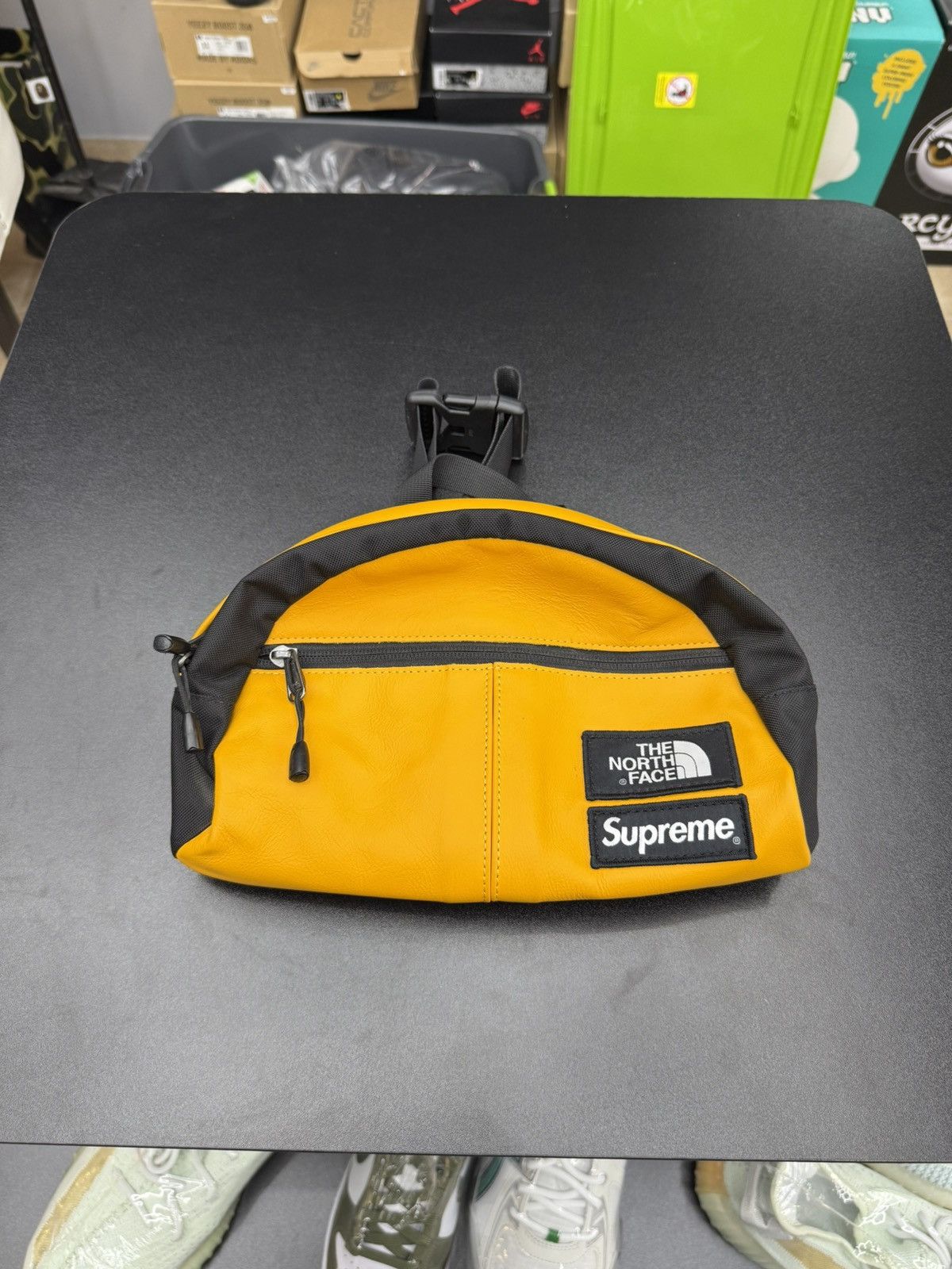Supreme Supreme The North Face Yellow Leather Fanny Roo Lumber Pack Size ONE SIZE - 2 Thumbnail