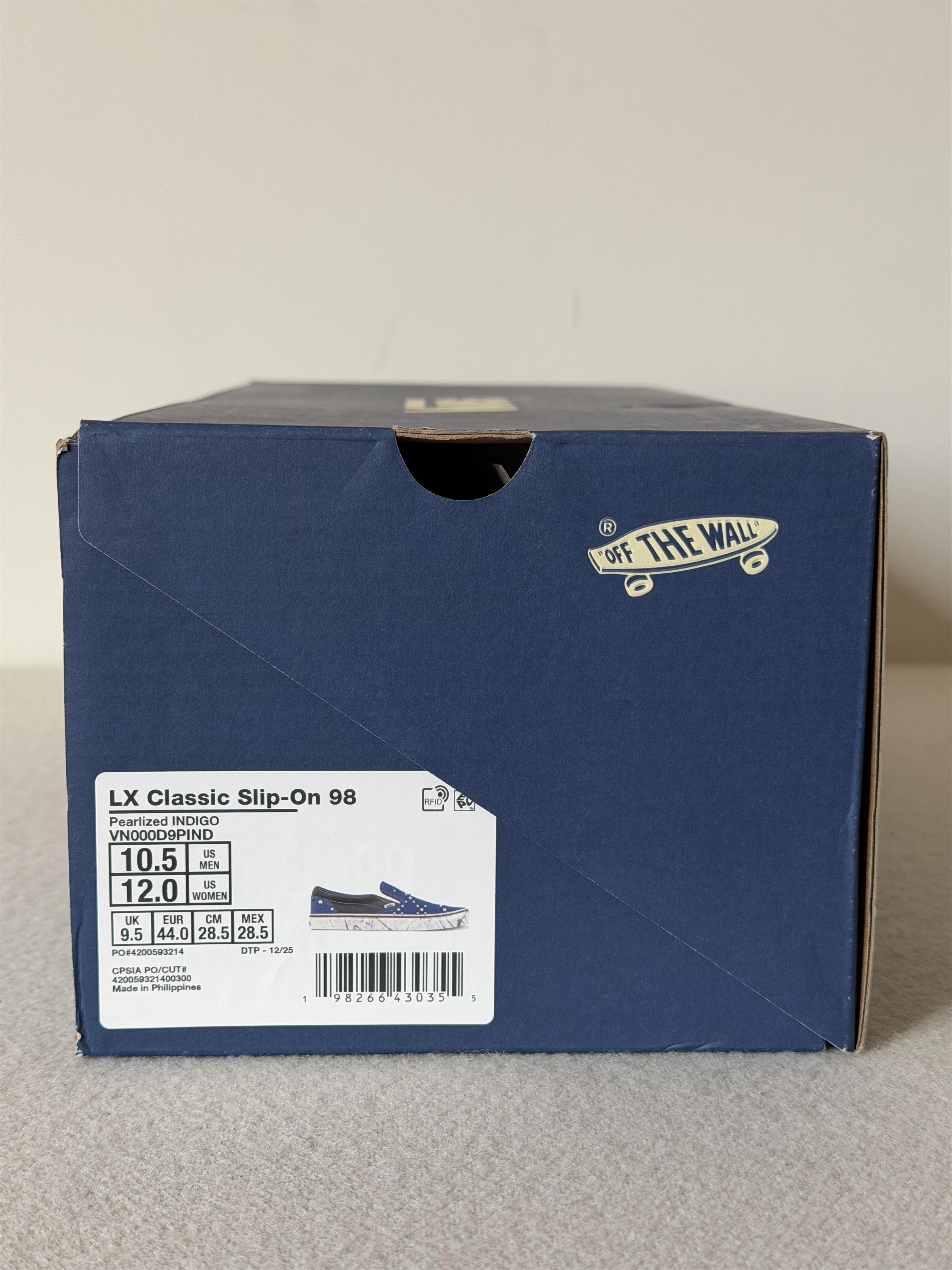 Vans Vans LX Classic Slip On 98 Pearlized in Indigo Blue Size US 10.5 / EU 43-44 - 7 Thumbnail