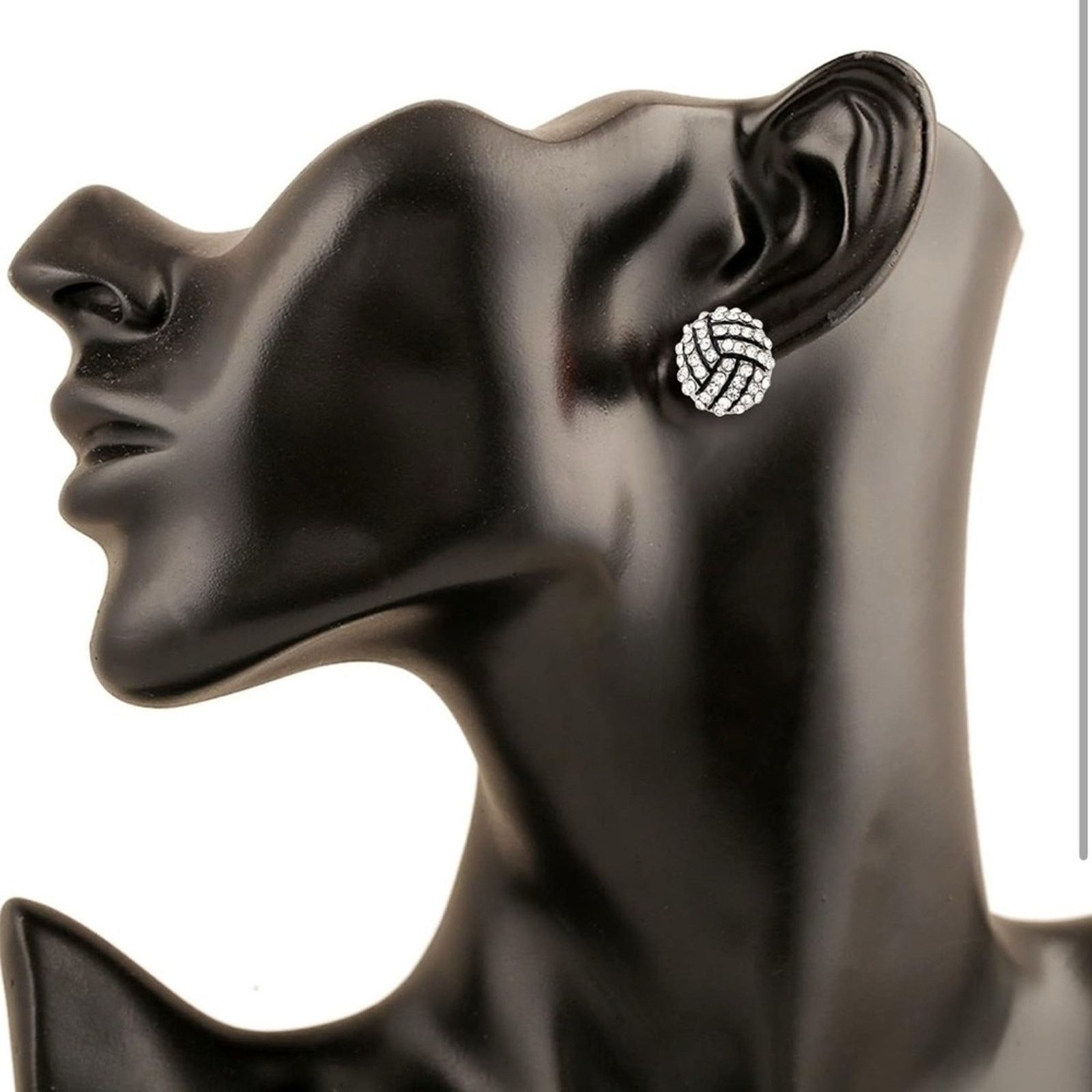 Other Earrings Elegant Crystal Stud Earring Jewelry Size ONE SIZE - 6 Thumbnail