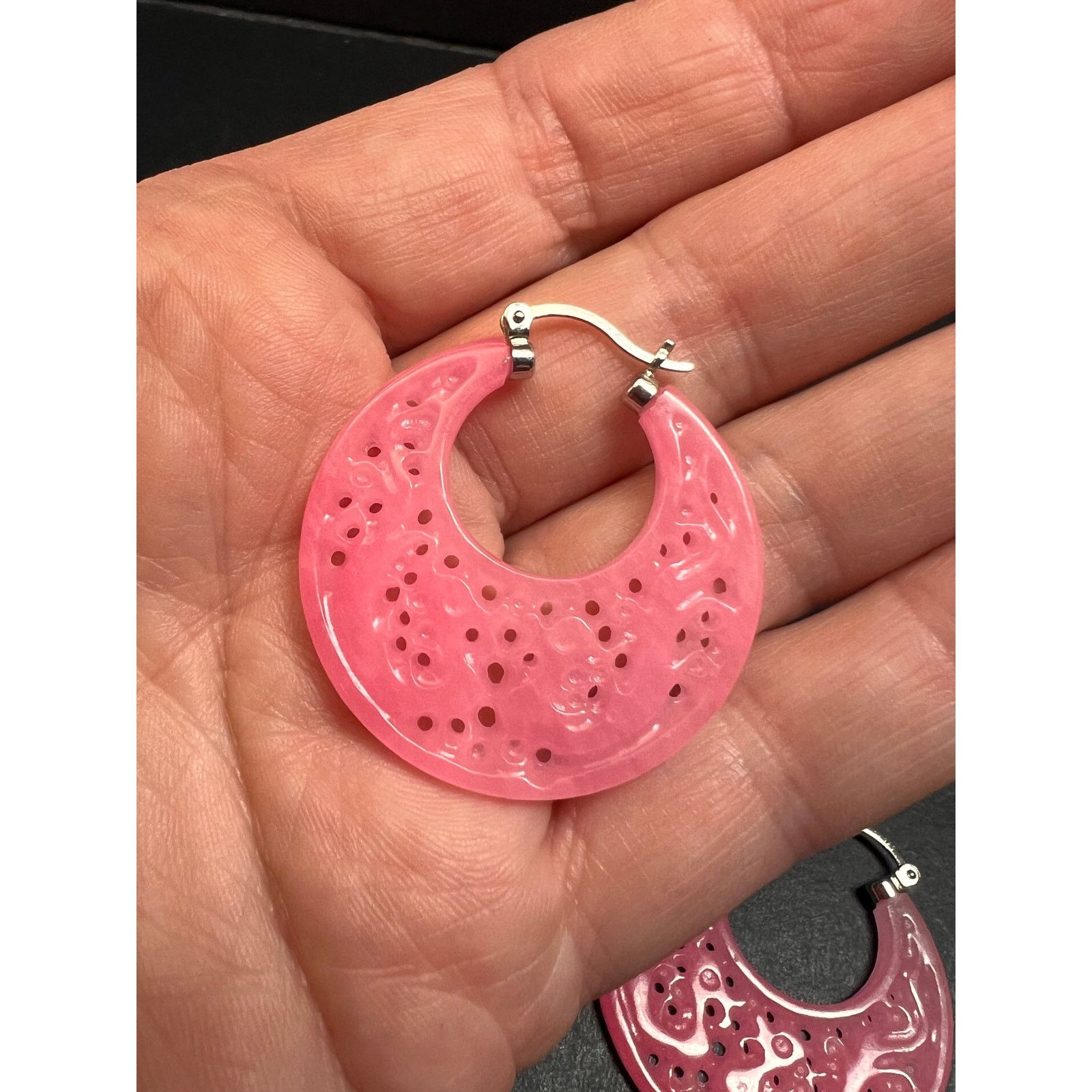 Other NEW pink jade carved dragon hoop earrings with 925 silver Size ONE SIZE - 10 Thumbnail