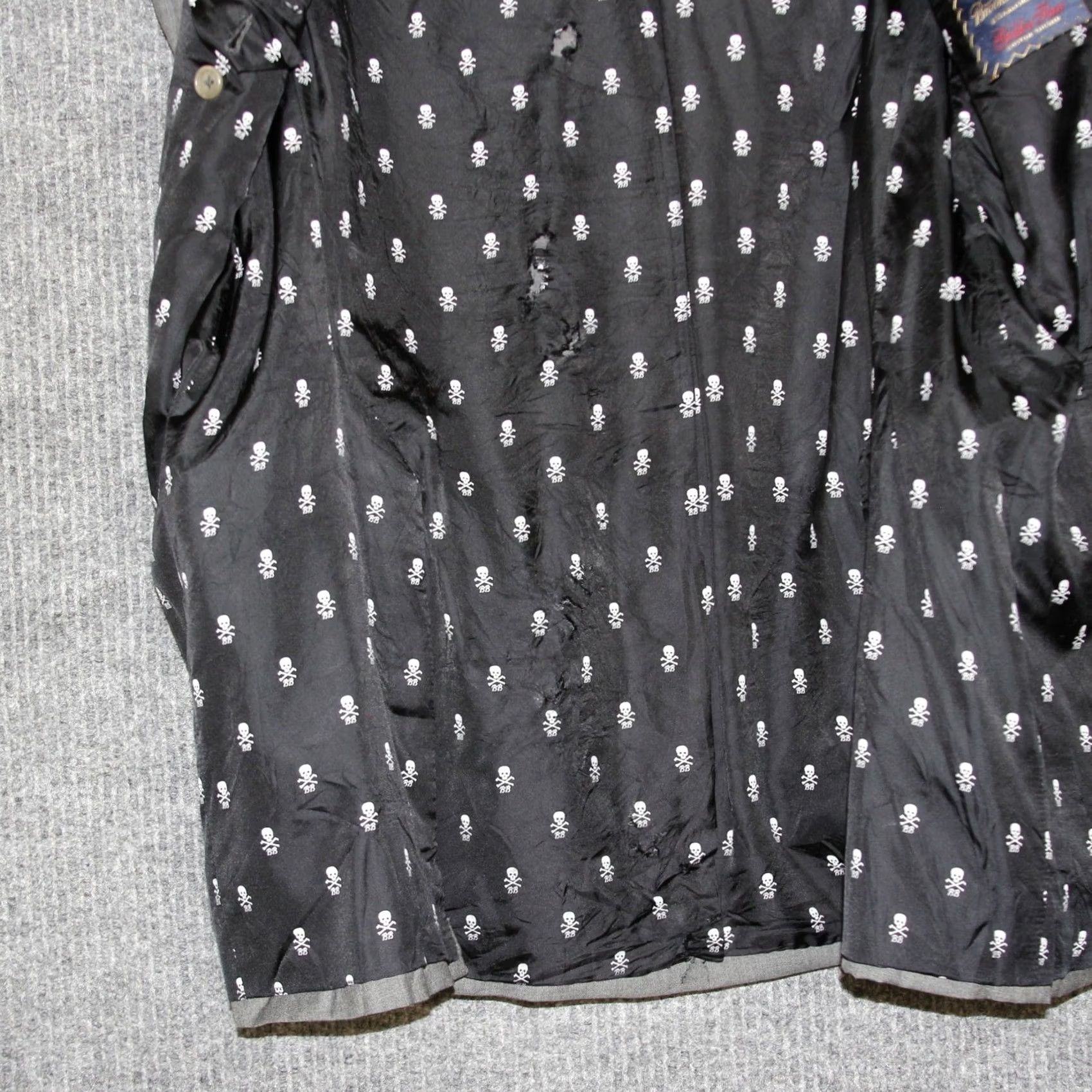 Brooks Brothers Brooks Brothers Golden Fleece Custom Tailored Blazer Men Gray Skull Print 42R Size 42R - 4 Thumbnail