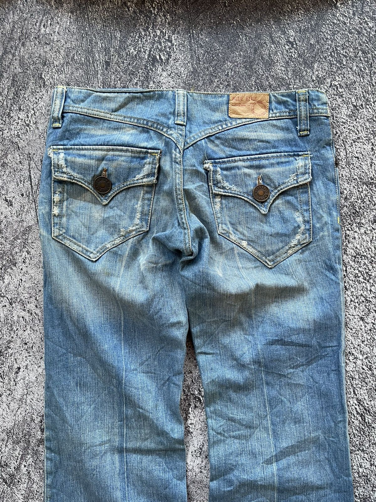 Blue Blue Japan Blue blue japan bootcut jeans Size US 31 - 7 Thumbnail