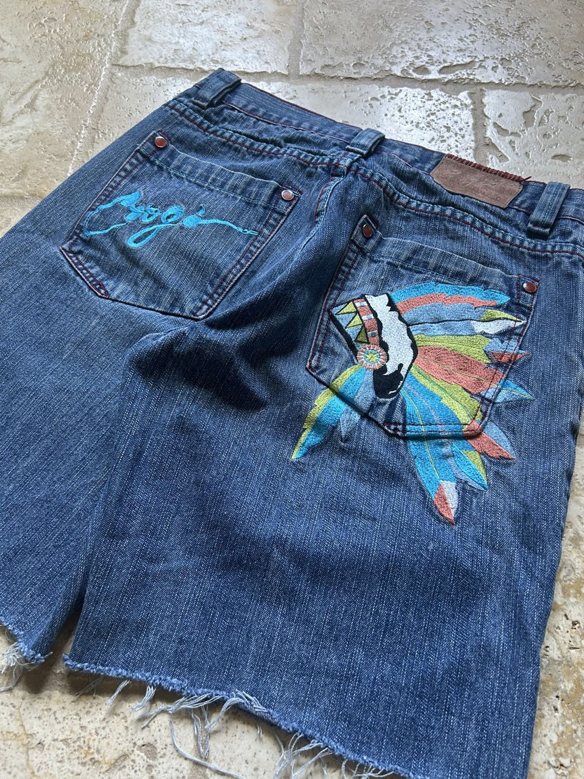 Coogi Vintage 00s Coogi Tribal Denim Jorts Size US 36 / EU 52 - 1 Thumbnail