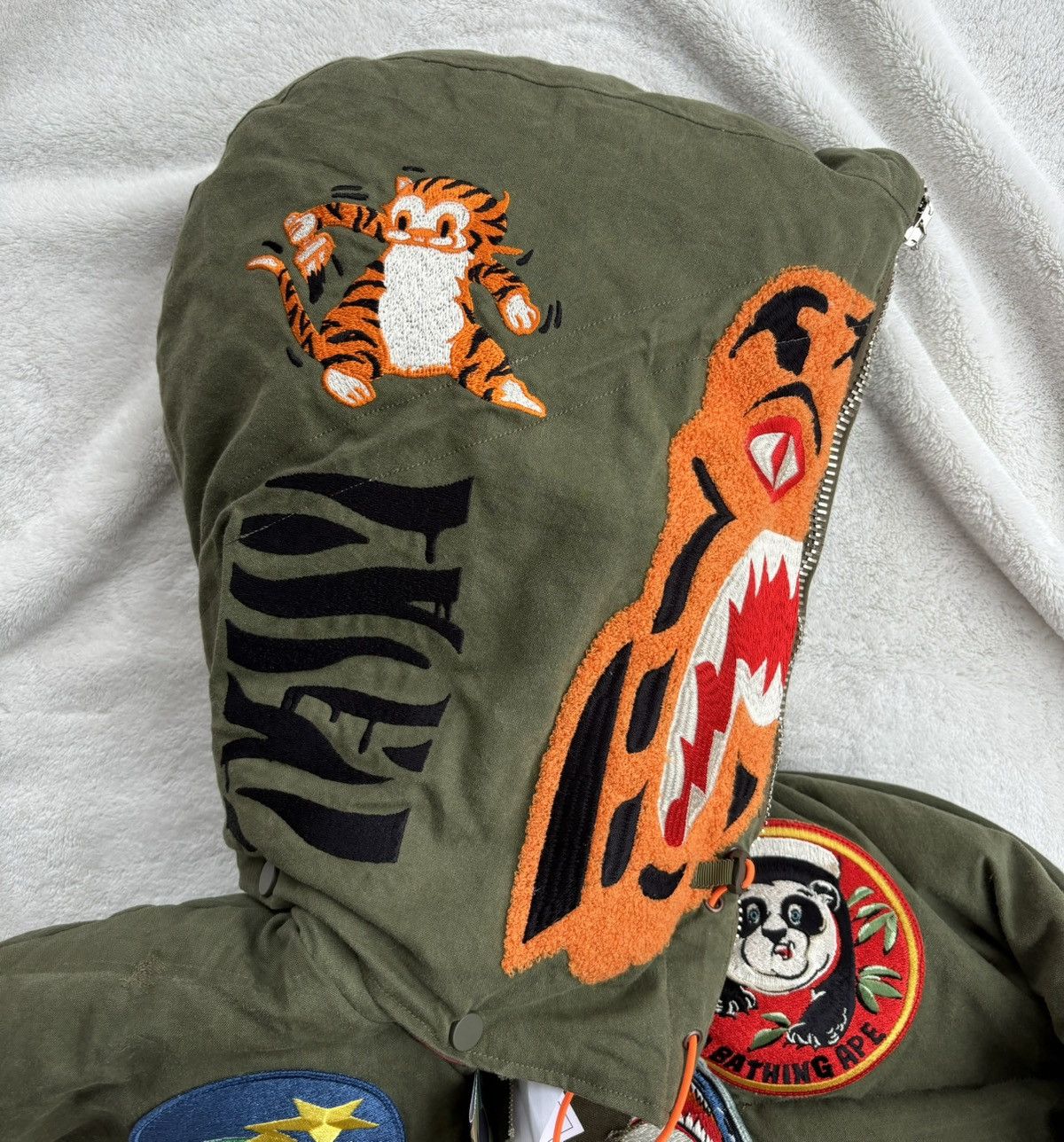Bape Bape x ReadyMade Tiger/Shark Patch Down Parka Size US XL / EU 56 / 4 - 8 Thumbnail