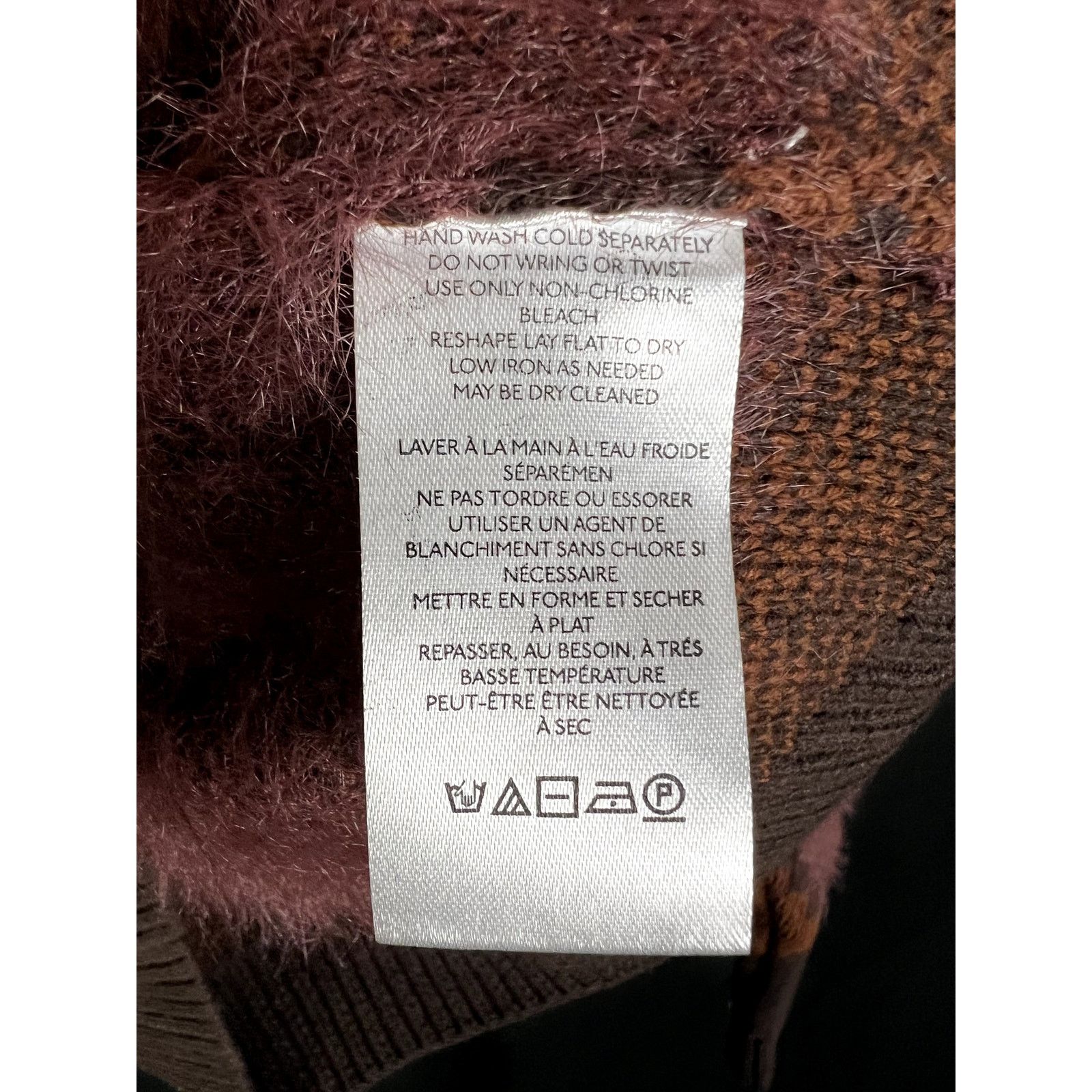Bdg BDG Urban Outfitters Women Nordic Fuzzy Horse Cardigan Small Size S / US 4 / IT 40 - 5 Thumbnail