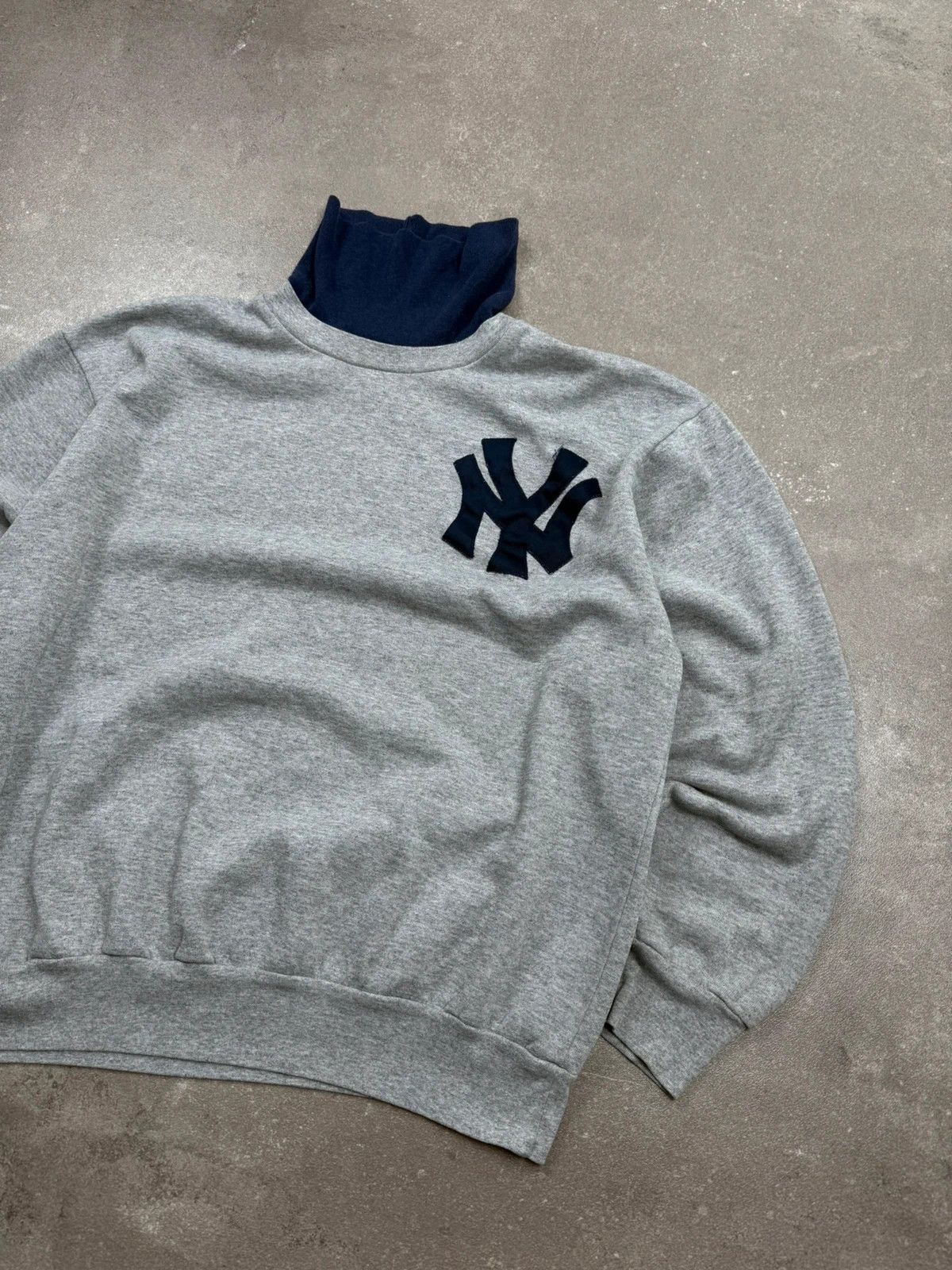 New York Yankees New York Yankees majestic sweater sweats vintage 90s usa Size US L / EU 52-54 / 3 - 2 Thumbnail