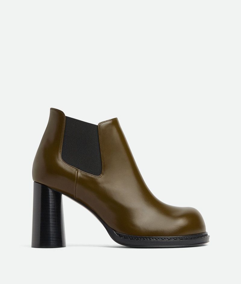 Bottega Veneta o1s1rm0426 Cliff Chelsea Ankle Boots in Olive Oil Size US 9 / IT 39 - 1 Thumbnail