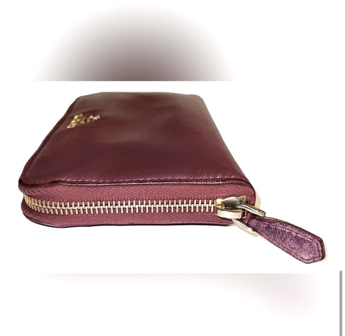 Prada **SOLD**Prada Pearlescent Pink Saffiano Leather Zip Wallet Size ONE SIZE - 8 Thumbnail