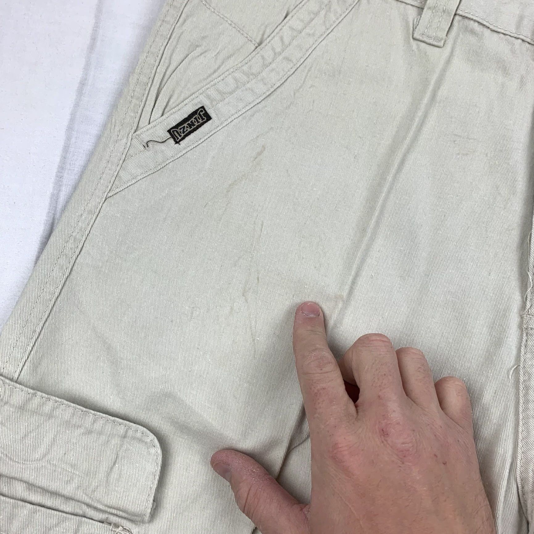 Vintage VINTAGE Jinzu Cargo Shorts Adult 34 Khakis Grunge Y2K Skater Urbanwear Street Baggy Beige 34 Men Cargo Grunge Y2K Skater Vintage Jinzu Mens Size US 34 / EU 50 - 2 Thumbnail
