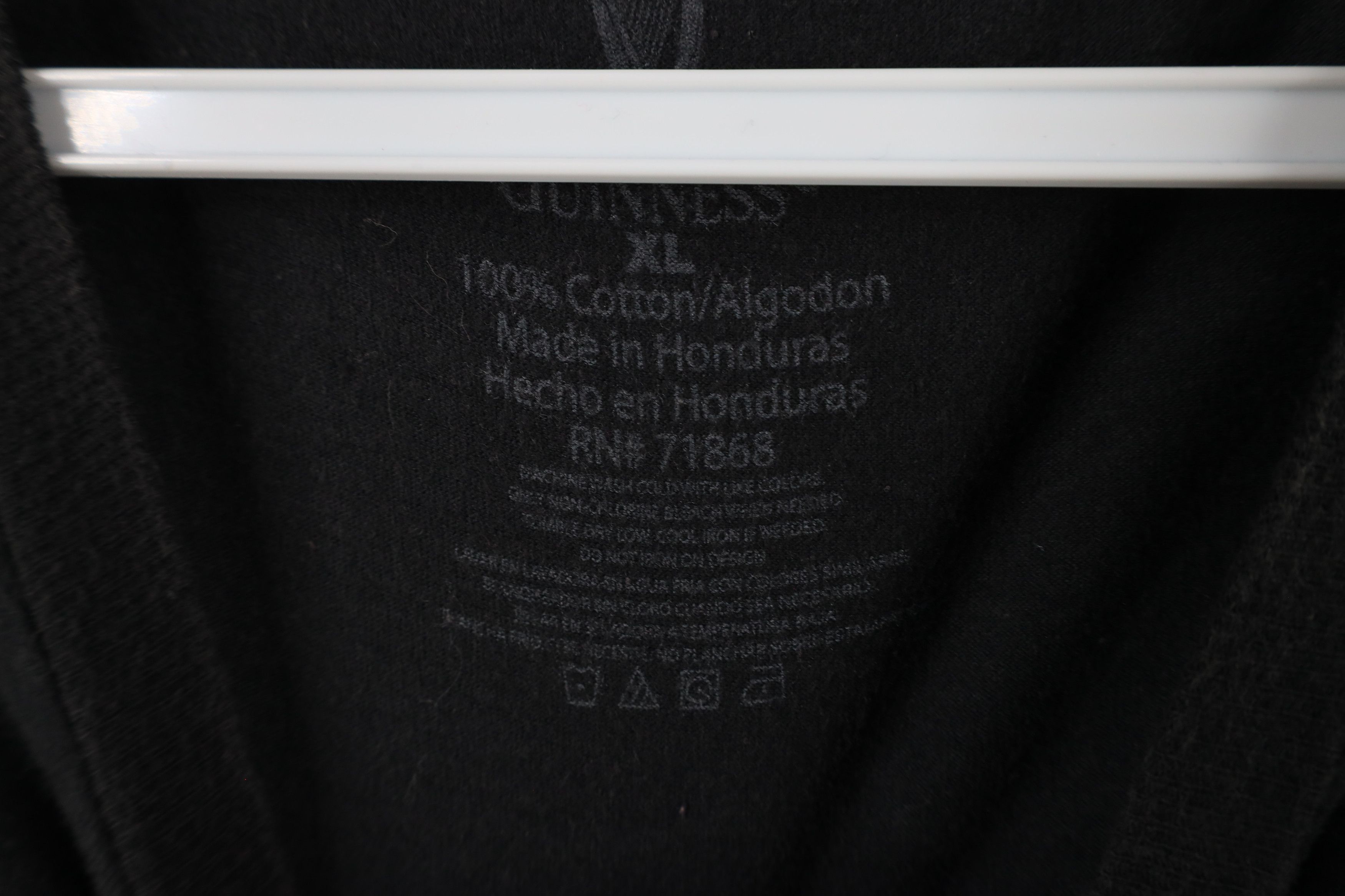 Vintage Vintage Guinness Beer Spell Out Extra Stout Ireland T-Shirt Size US XL / EU 56 / 4 - 8 Thumbnail