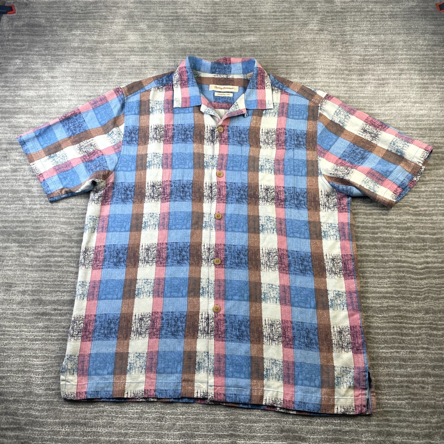 Tommy Bahama VINTAGE not specified, so omit. Final title: Tommy Bahama Shirt Mens M Blue Silk Cotton Button-Up Hawaiian Floral Short Sleeve Size US M / EU 48-50 / 2 - 2 Thumbnail
