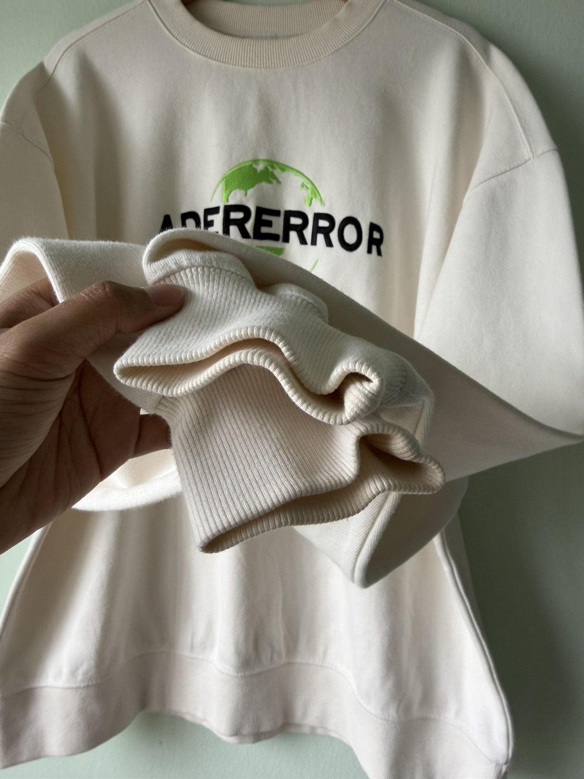 Ader Error Ader Error FW19 Universal Logo Size US L / EU 52-54 / 3 - 3 Thumbnail