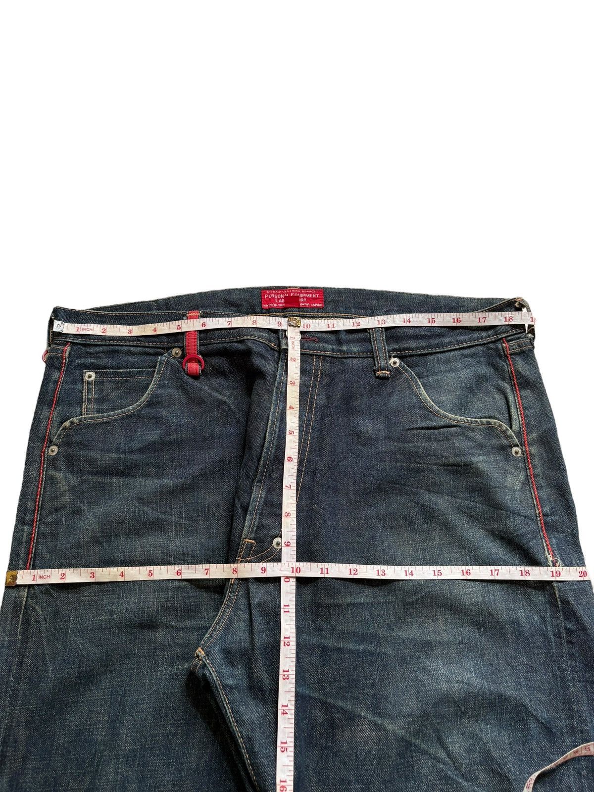 Designer × Japanese Brand Vintage Japanese Brand Blue Wash Loose Baggy Jeans Size US 37 - 13 Thumbnail