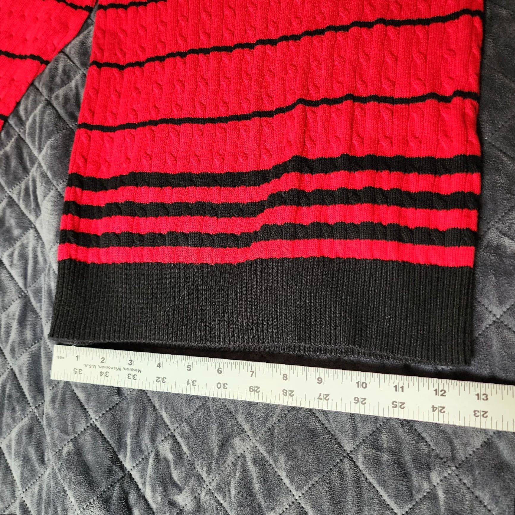 Vintage Karen Scott Red & Black Cable Knit Long Sleeve Pullover Sweater Size Small Warm Size S / US 4 / IT 40 - 5 Thumbnail