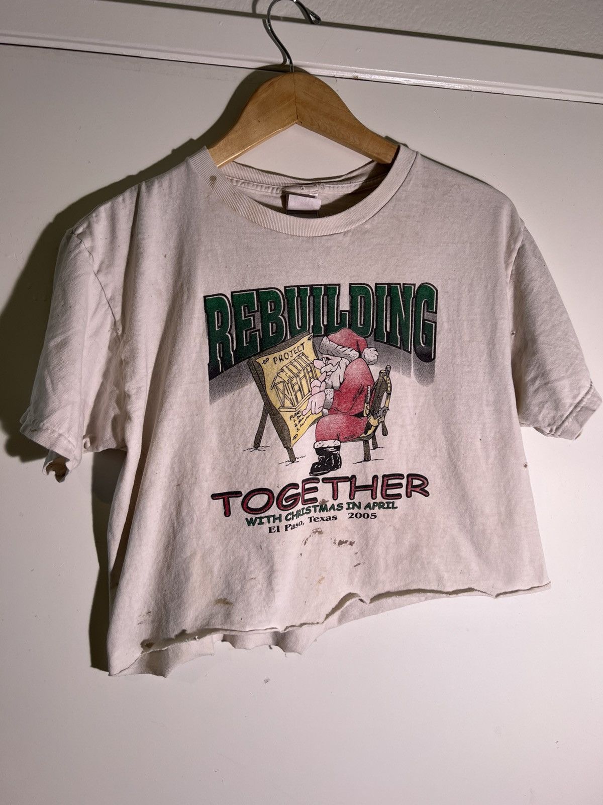 Vintage Y2K 2000’s VTG Vintage Rebuilding Santa Claus Retro T Shirt Size US L / EU 52-54 / 3 - 1 Thumbnail