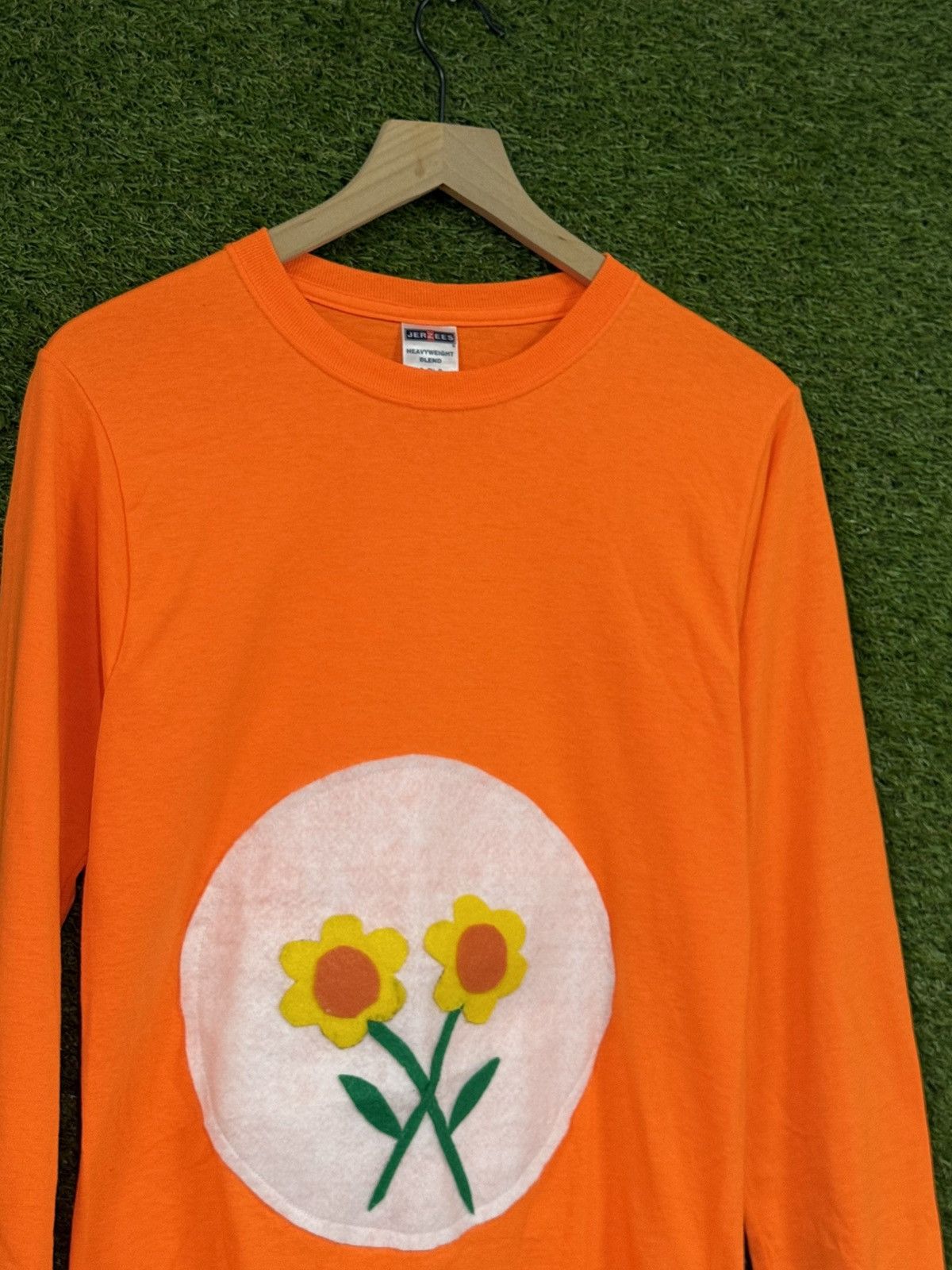Vintage Vintage Jerzees Orange Easter Egg Flower Floral Long Sleeve Size US S / EU 44-46 / 1 - 2 Thumbnail