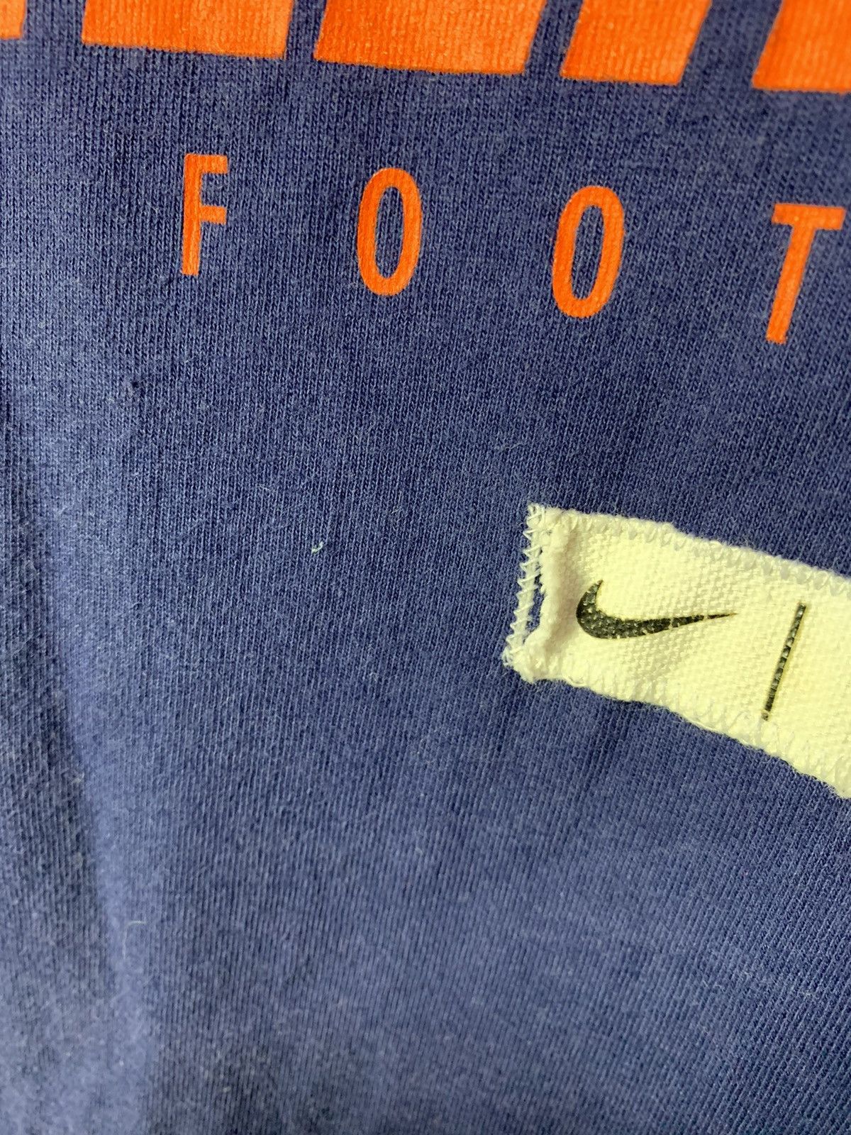 Nike ✔️Nike Illinois Football Swoosh Tee NFL Size US L / EU 52-54 / 3 - 3 Thumbnail