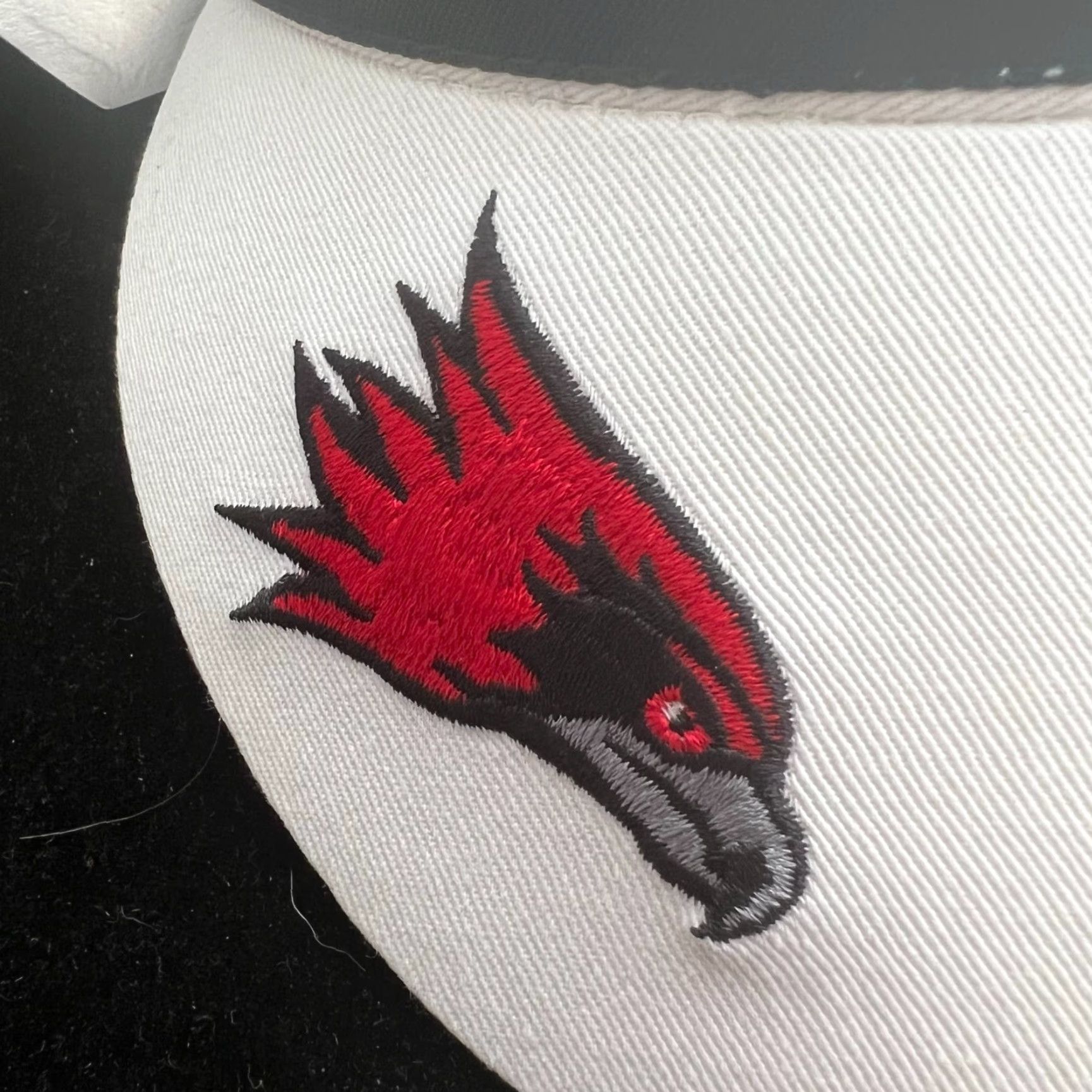 Vintage SEMO SOUTH EAST MISSOURI REDHAWKS EMBROIDERED Visor Men One Size White Hat Size ONE SIZE - 2 Thumbnail